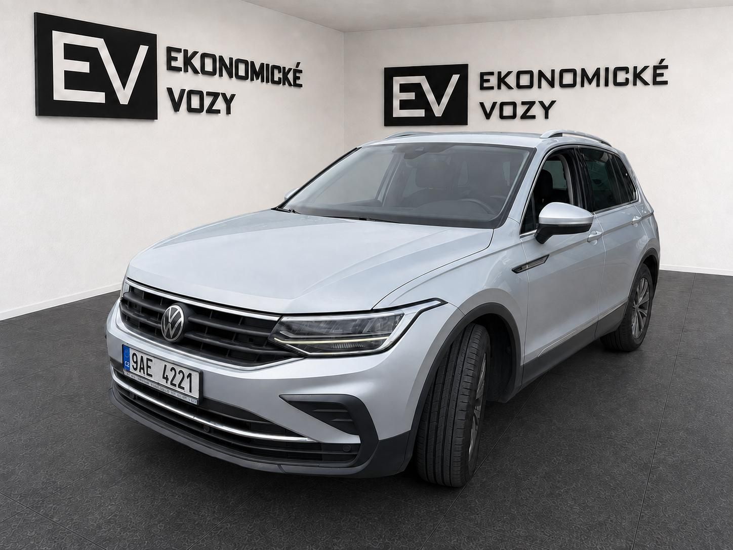 Volkswagen Tiguan, 2.0 TDI,LIFE,ČR,1 MAJITEL
