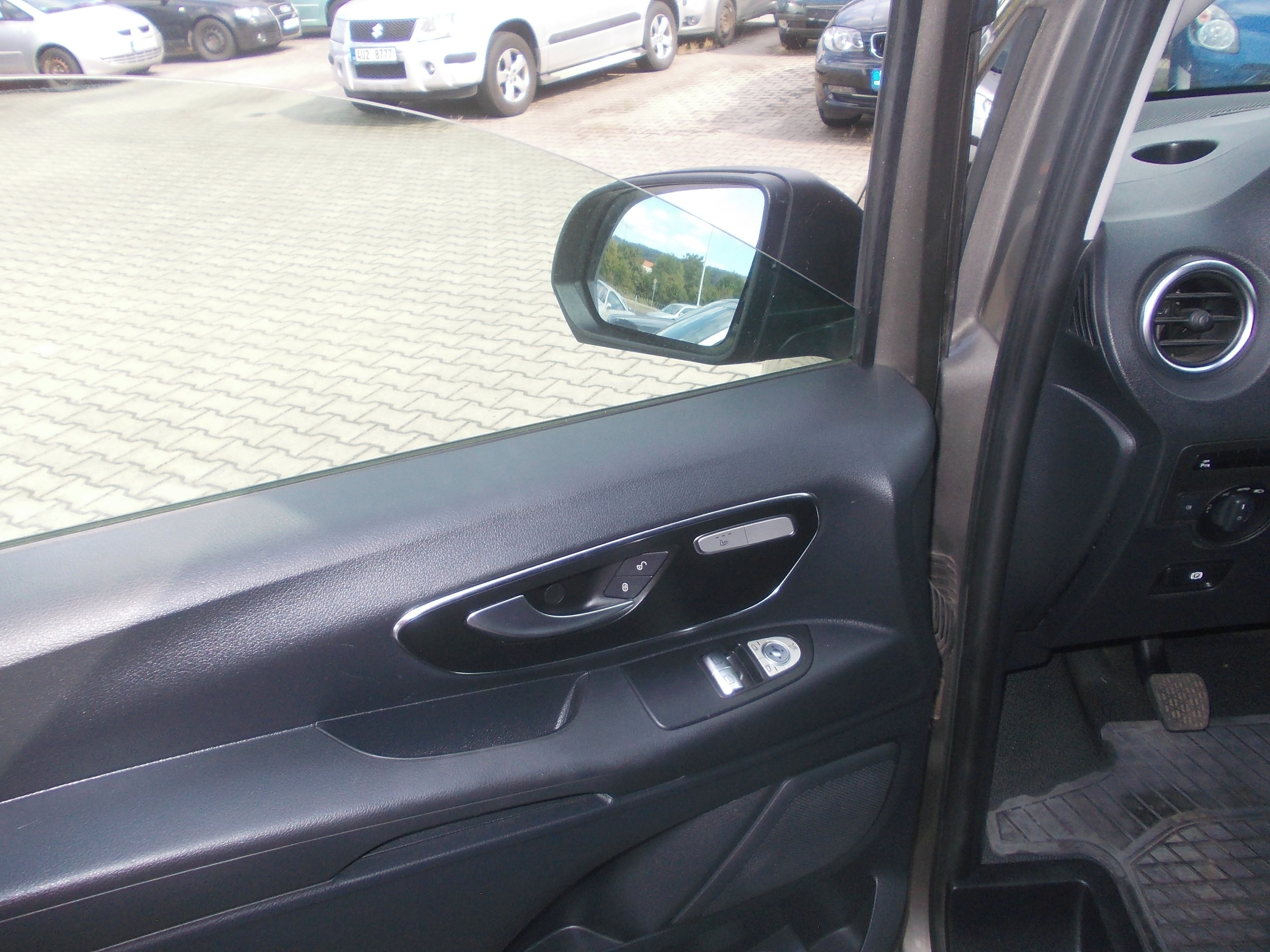 Mercedes-Benz Vito, 2.2 CDI 120KW - fotka 5