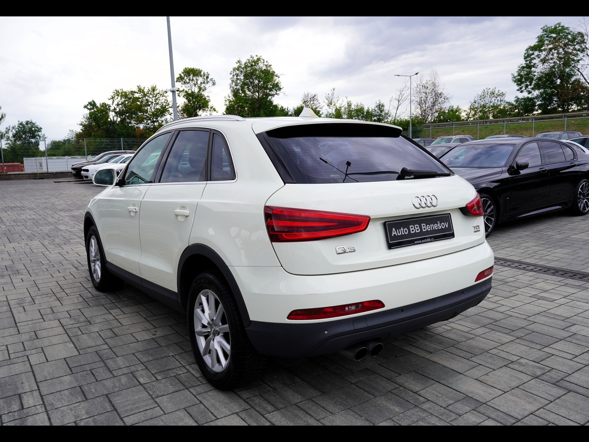 Audi Q3, 2.0 TDI Quattro/automat/180 PS - fotka 4