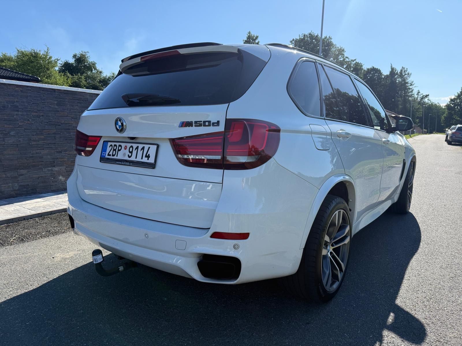 BMW X5, 3.0 tdi 280kw VELICE ZACHOVALÉ - fotka 6