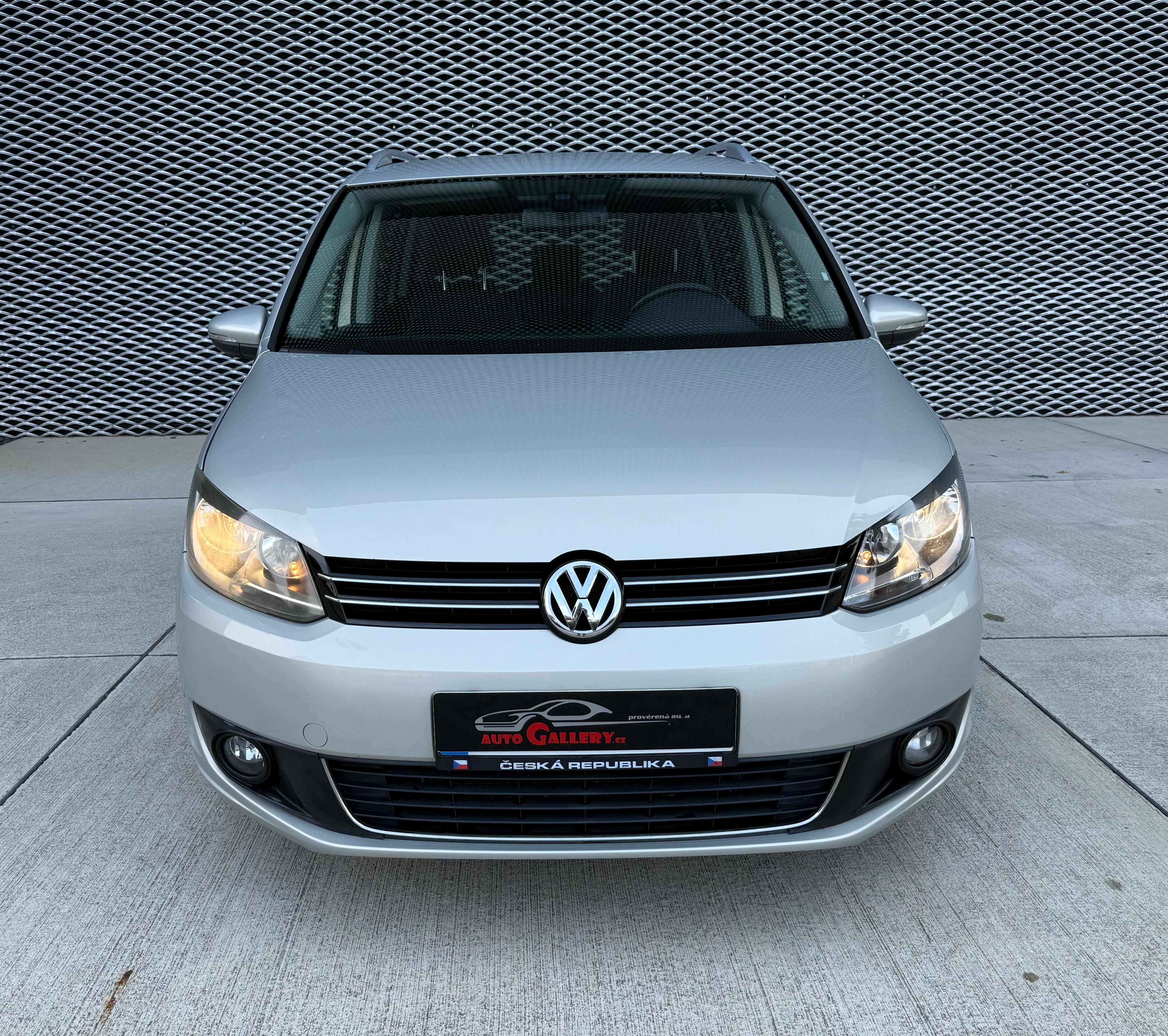 Volkswagen Touran, 1.6 TDi 77 kW - fotka 4