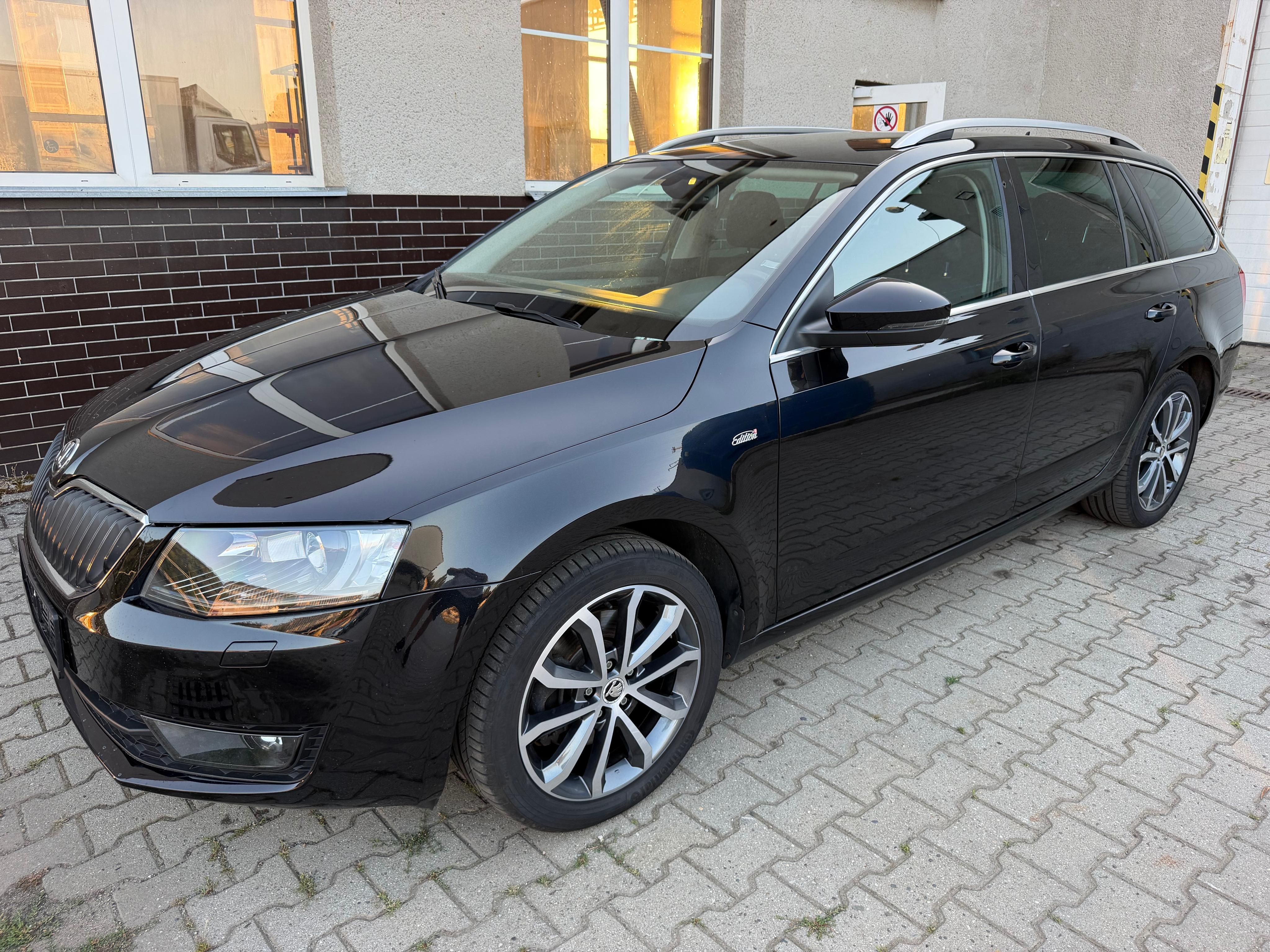 Škoda Octavia, 1.8 TSI Swiss Edition - fotka 2