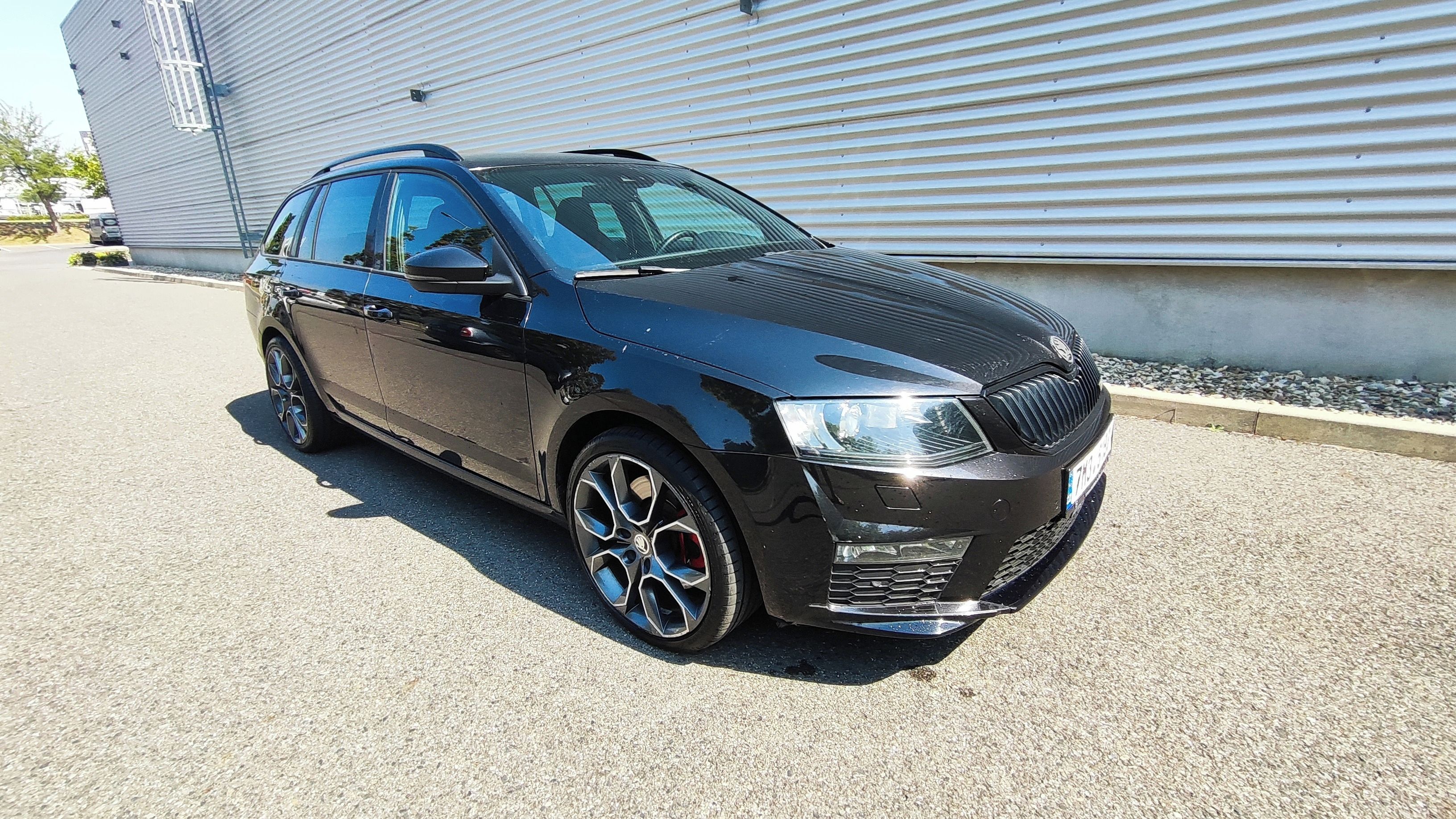 Škoda Octavia, RS 2.0 TDI  135kW  DSG - fotka 4