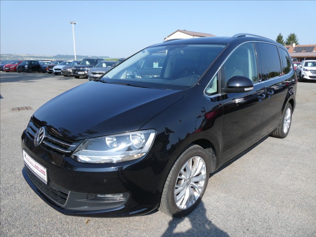 Volkswagen Sharan, 2,0 TDi DSG STYLE serviska - fotka 3