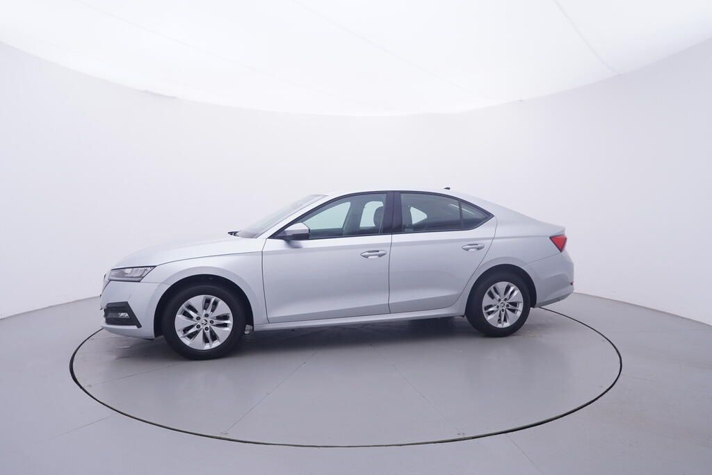 Škoda Octavia, Ambition 2.0 TDI 85 kW - fotka 2