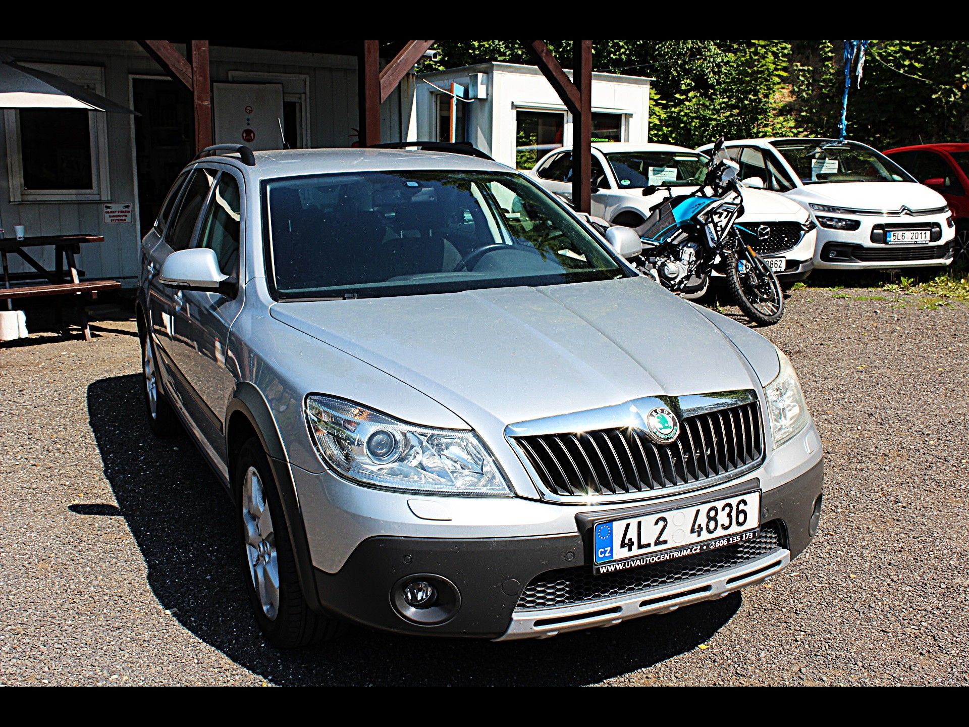 Škoda Octavia, Scout 2.0 TDi - fotka 3