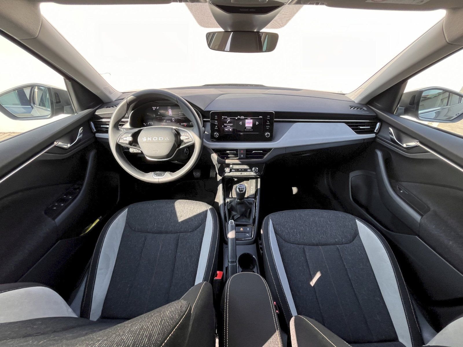 Škoda Kamiq, 1,5TSI 110KW Top Selection - fotka 5