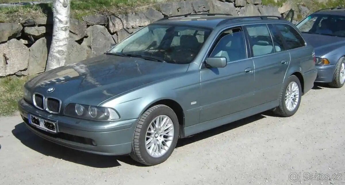 BMW Řada 5, 525i 141kw , servis, stav