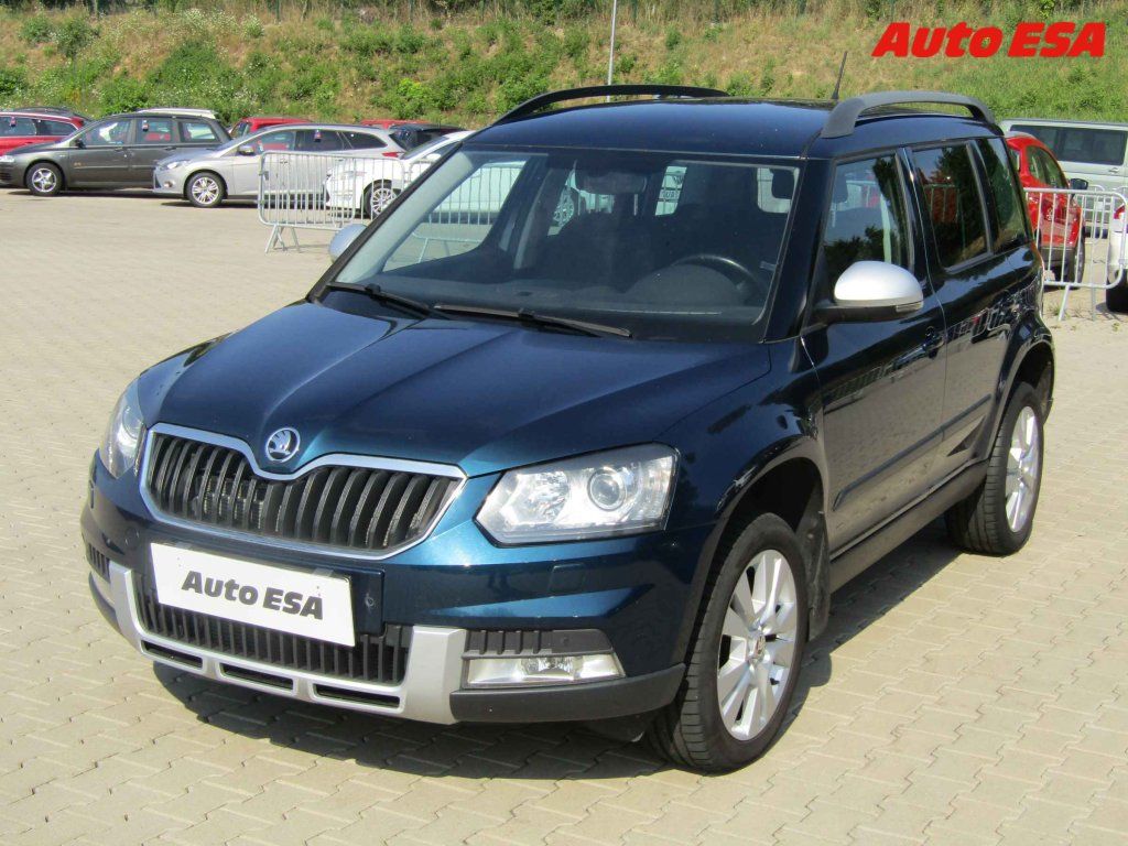 Škoda Yeti, 2.0 TDi 4x4,2.maj,ČR,AC - fotka 3