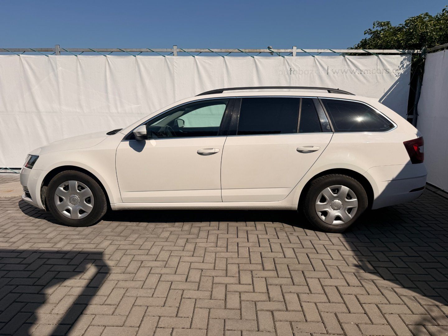 Škoda Octavia, 1,6TDI 85kW*ČR*DPH*ROZVODY* - fotka 3