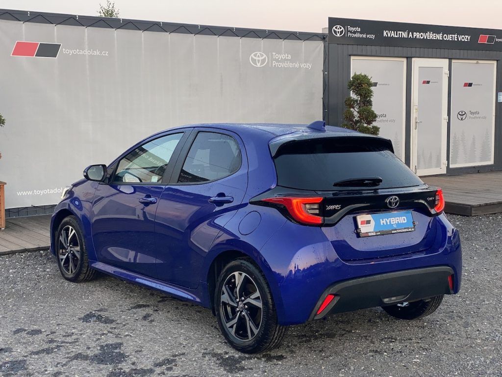 Toyota Yaris, 1.5 Hybrid ODBĚR IHNED - fotka 4