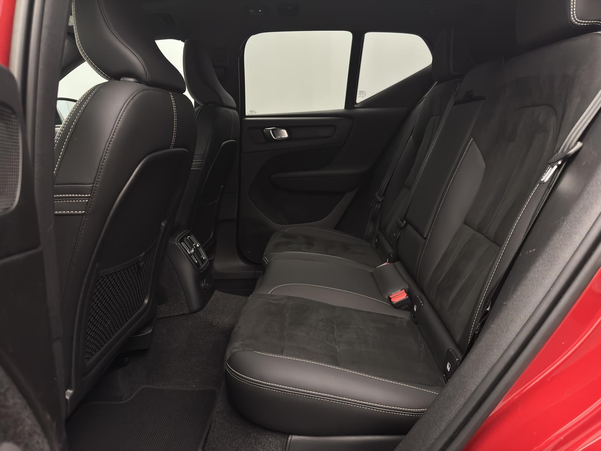 Volvo XC40, T5 RECHARGE CZ - fotka 6