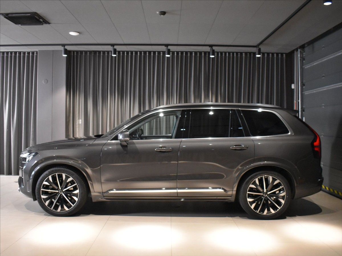 Volvo XC90, 2,0 B5 AWD Ultra vzduch,Pano - fotka 2