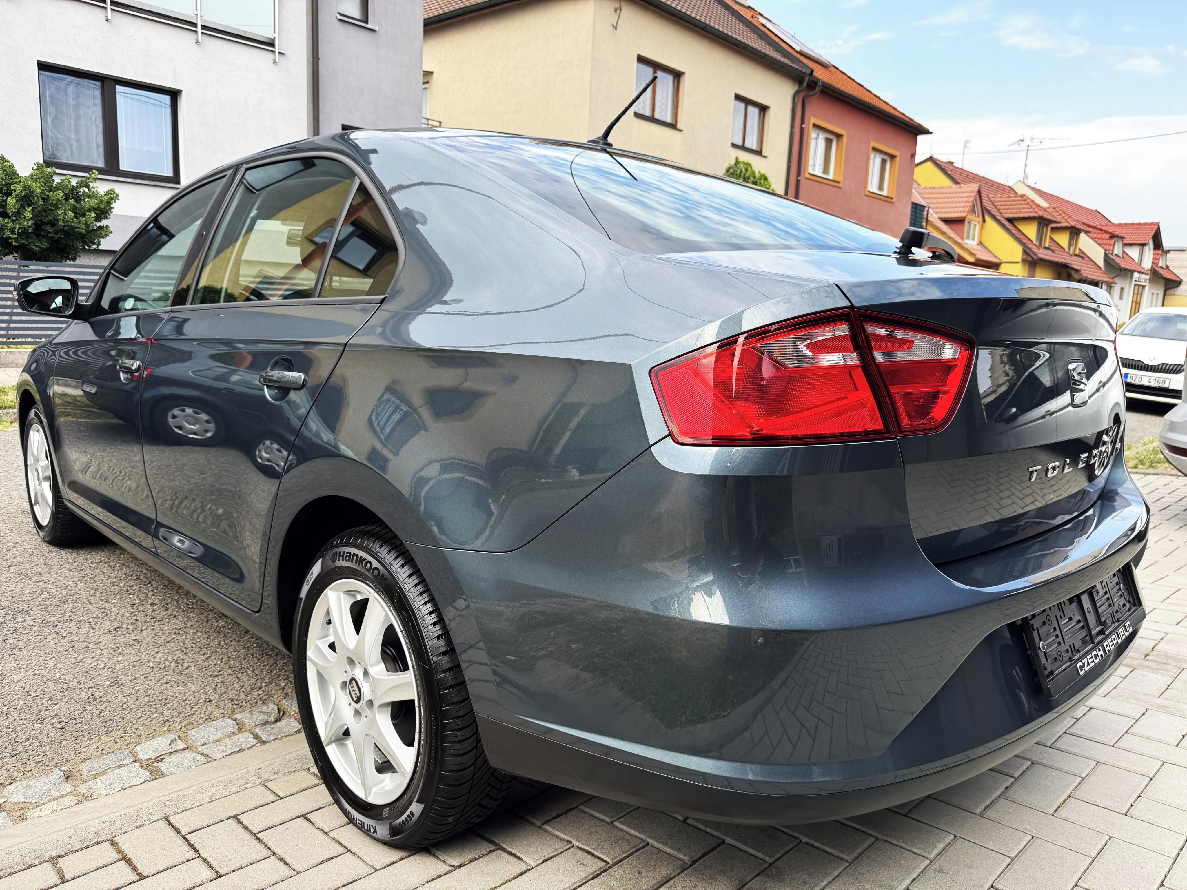 Seat Toledo, 1.2TSI KLIMA, ALU, 6x AIRBAG, - fotka 6