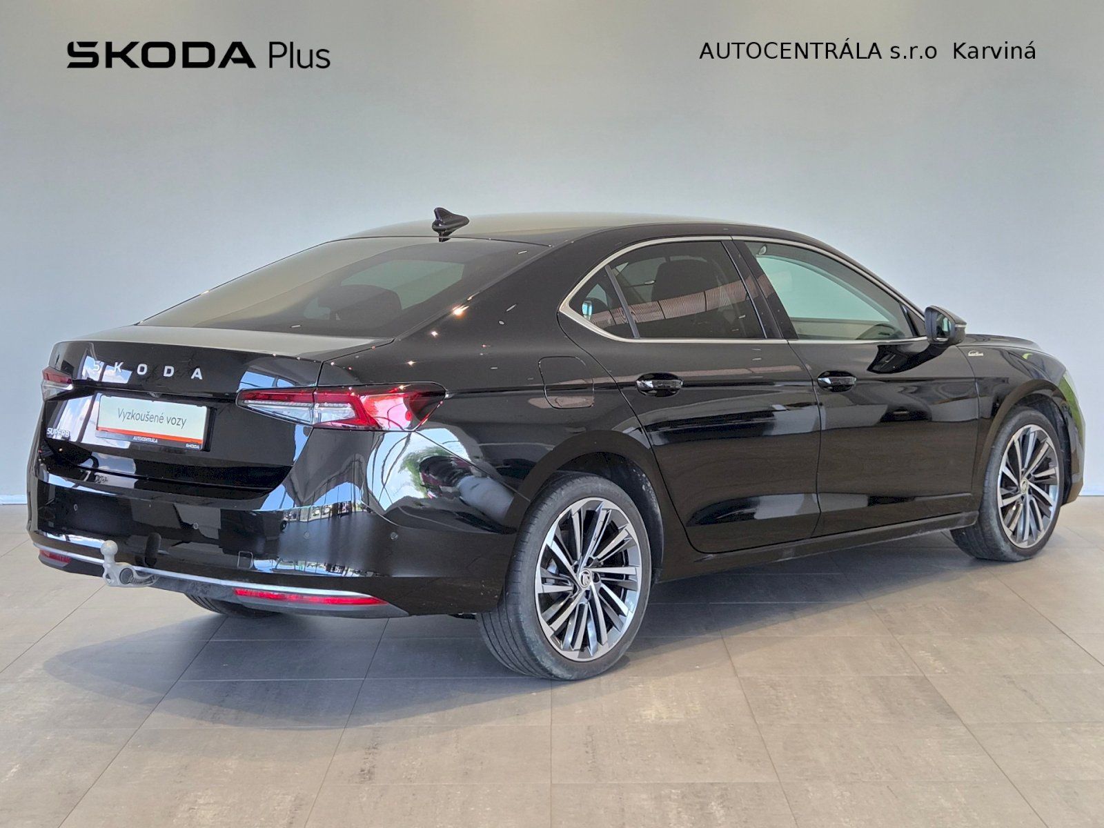 Škoda Superb, DSG 2,0 TDI / 110 kW L&K - fotka 2