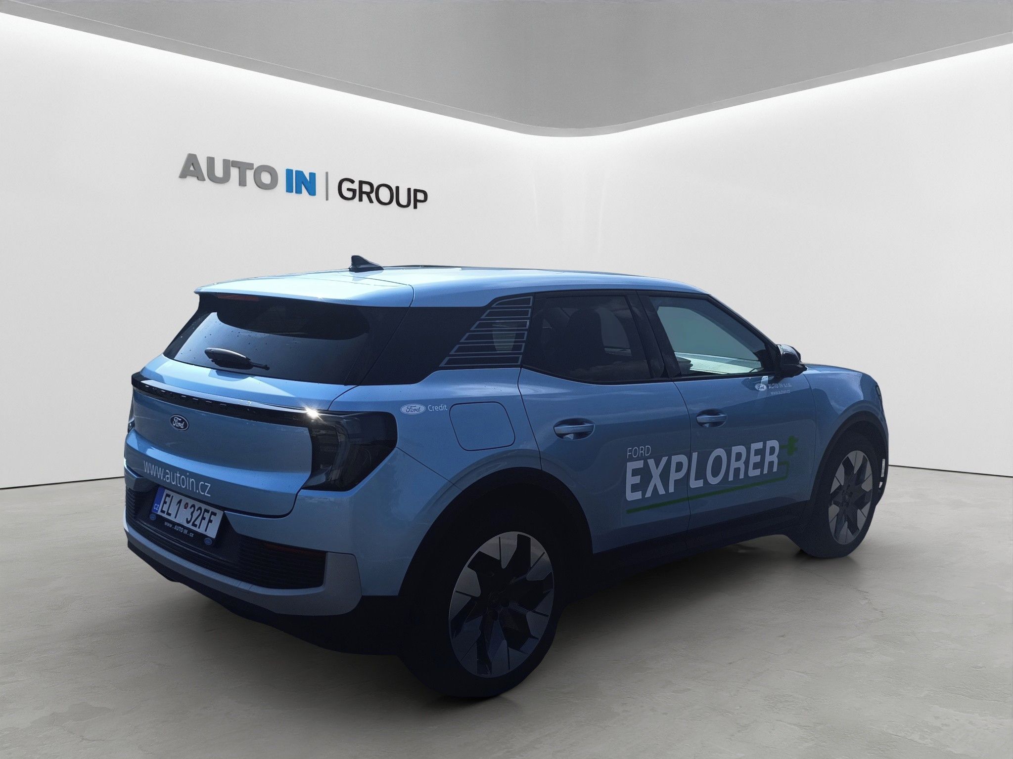 Ford Explorer, Elektrický Explorer 5D Premium - fotka 6