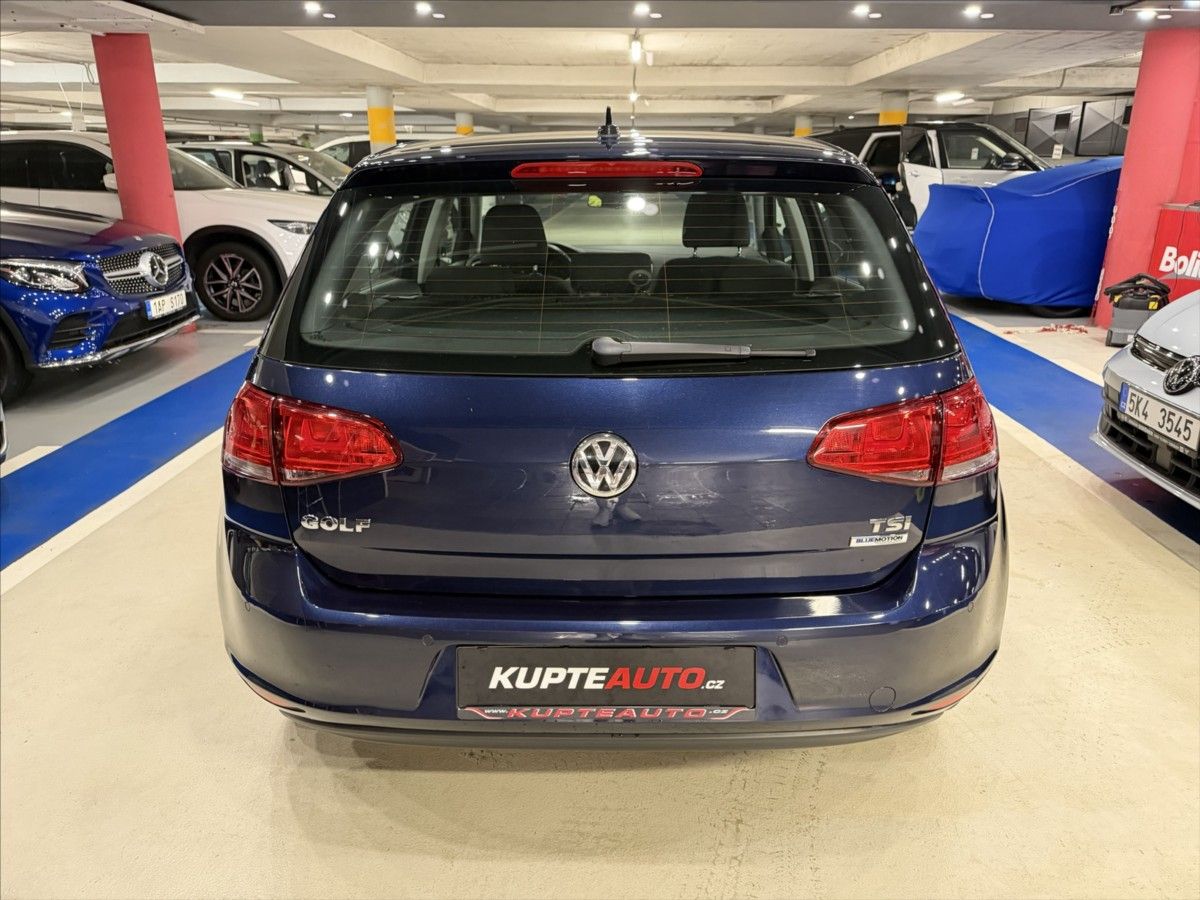 Volkswagen Golf, 1,2 TSI  Comfortline - fotka 4
