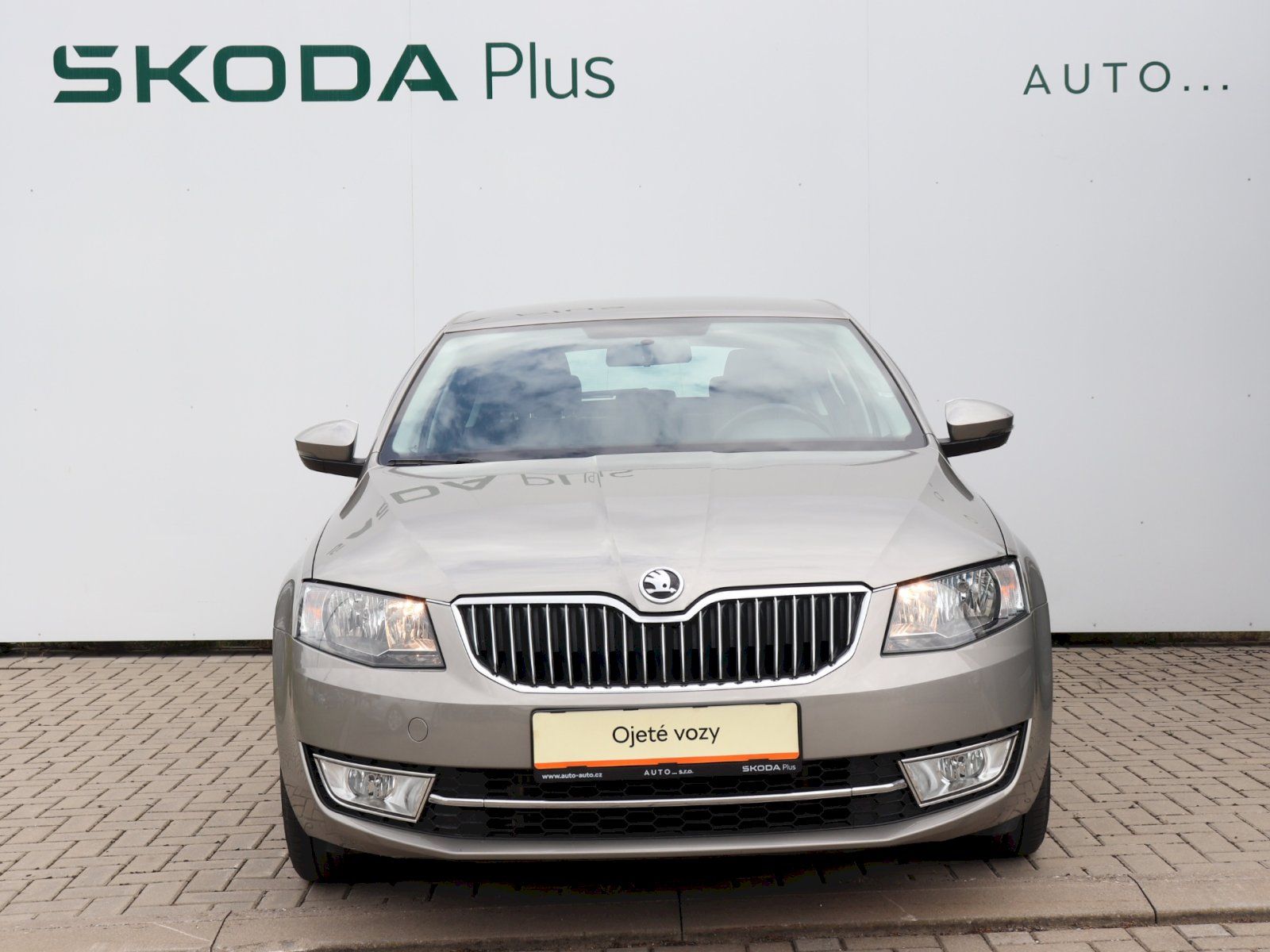 Škoda Octavia, Octavia Ambition 1.6TDI/66kW 5 - fotka 4