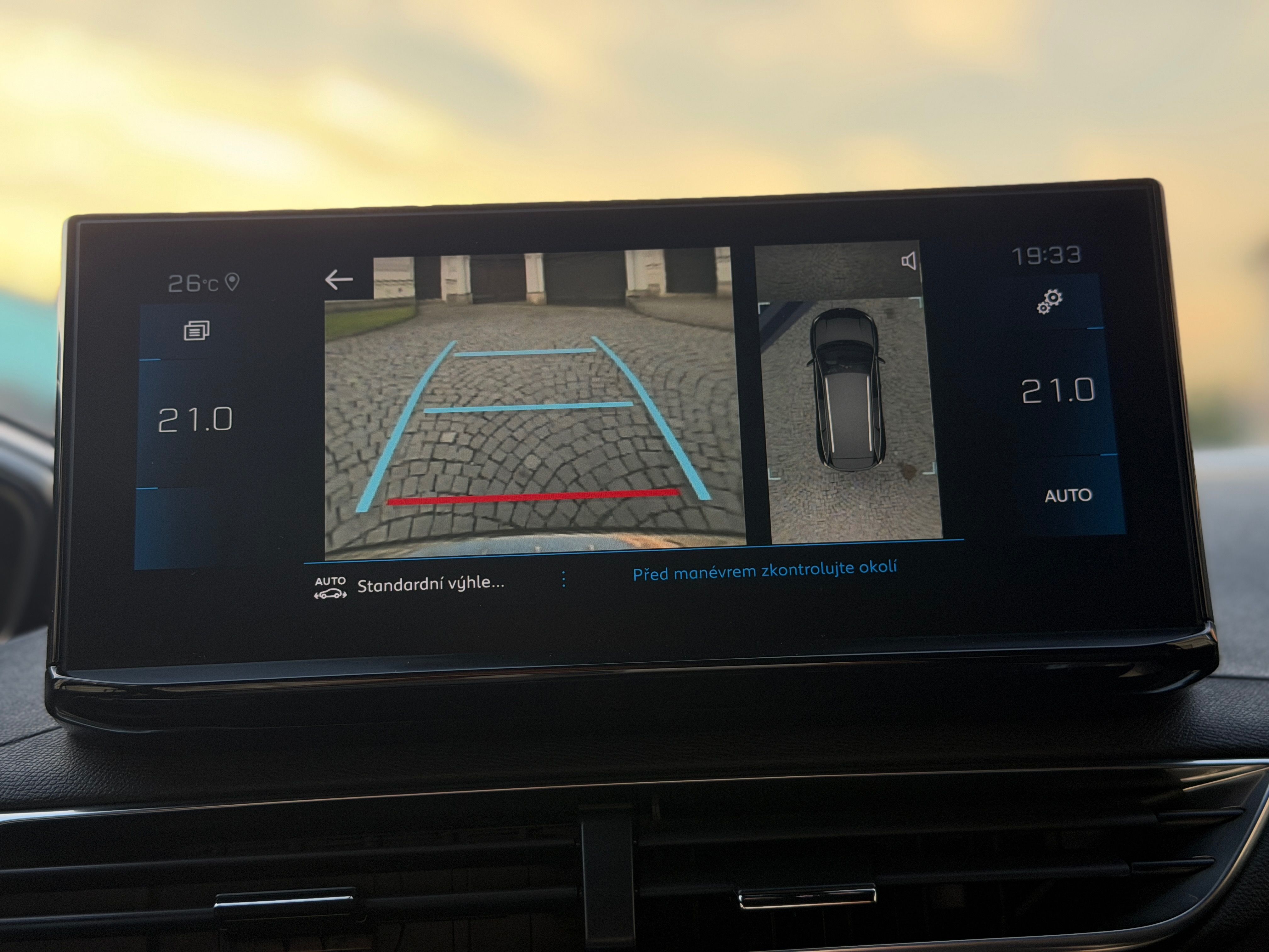 Peugeot 5008, GT 2.0HDi AUT TAŽNÉ Masáže 360 - fotka 2
