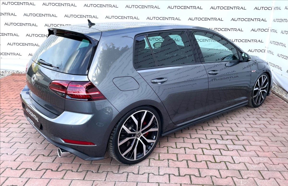 Volkswagen Golf, 2,0 GTI  -APR 210kw Performanc - fotka 4