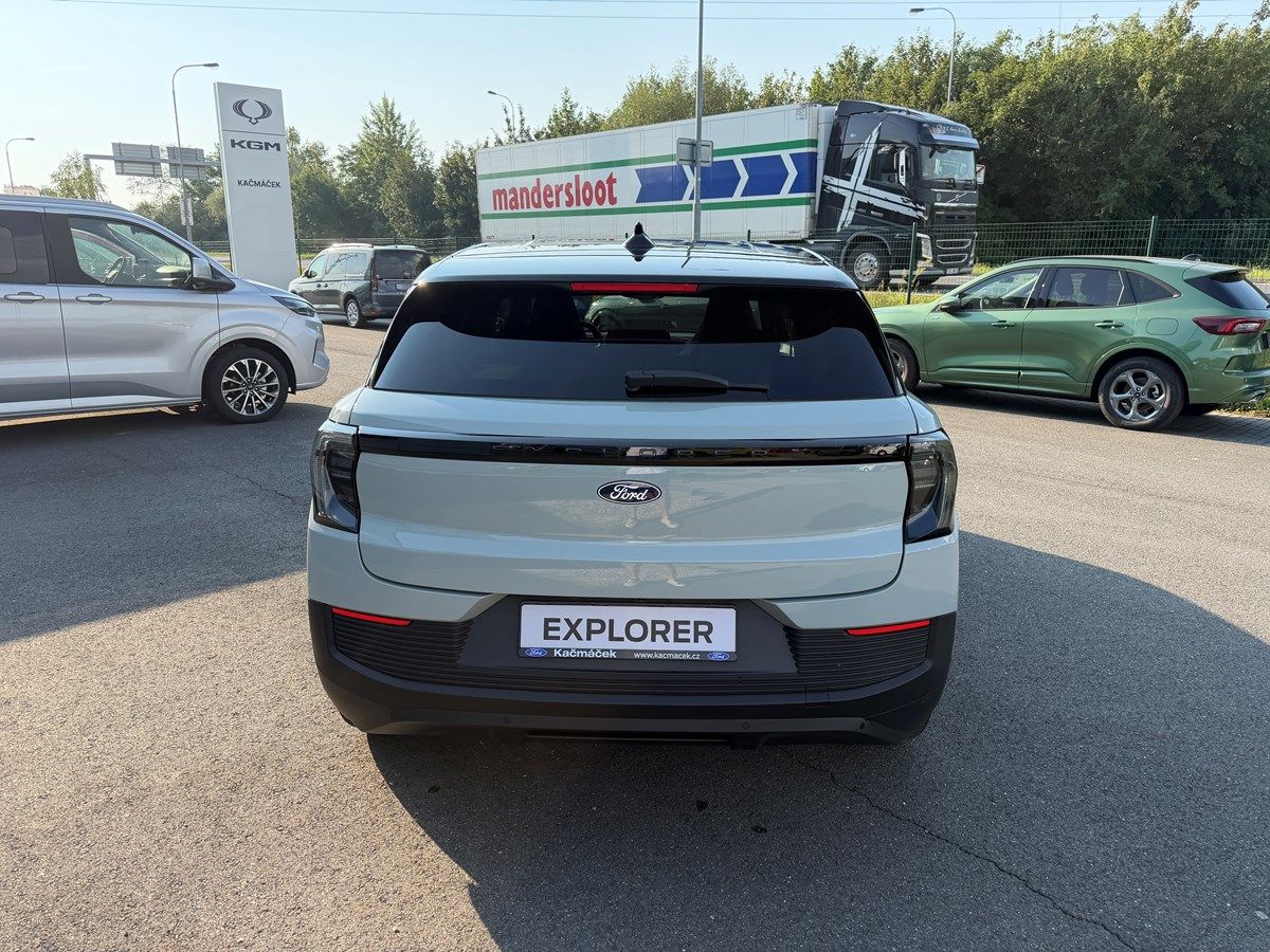Ford Explorer, Collection, 77 kWh PRODLOUŽENÝ - fotka 4