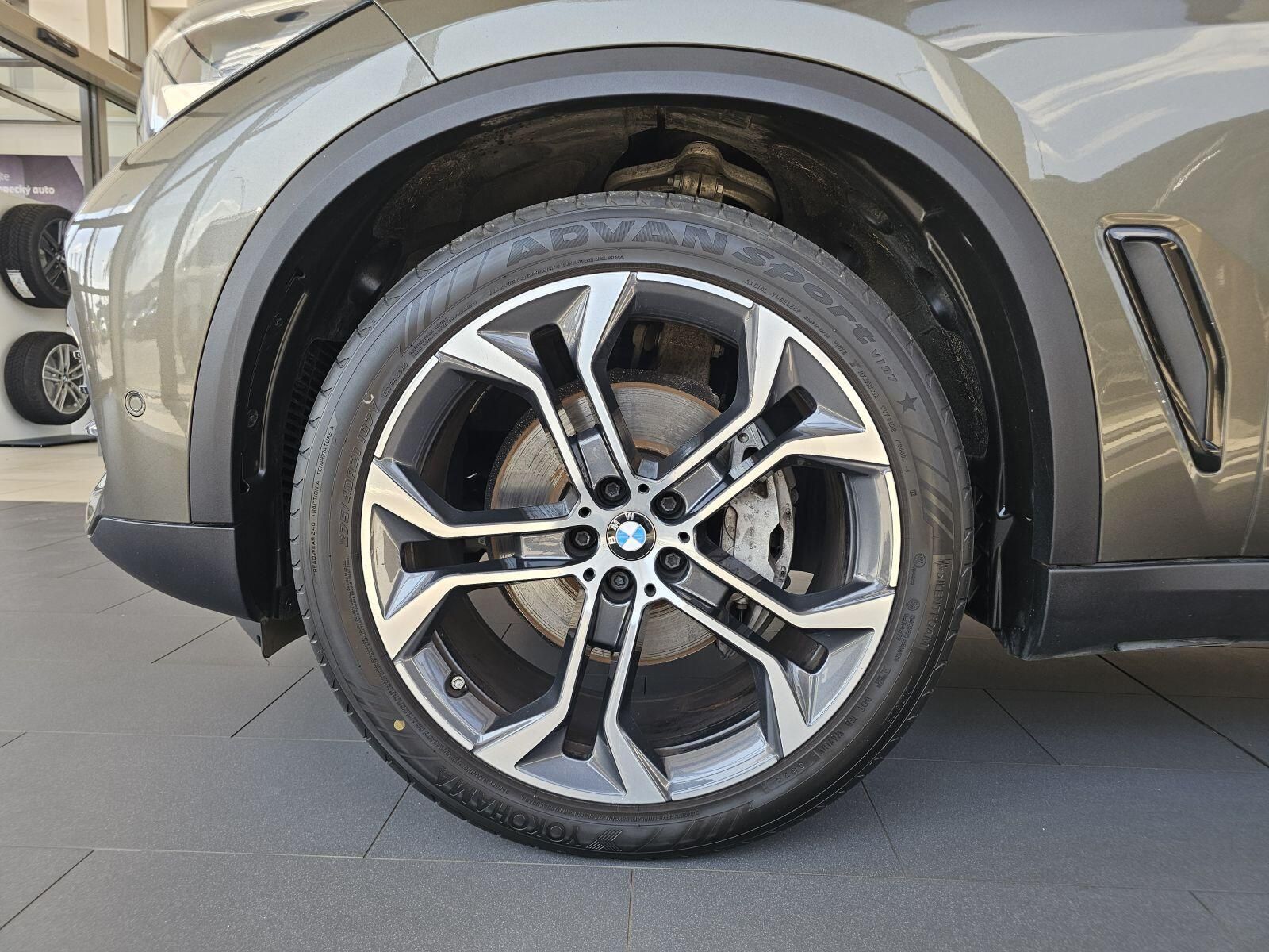 BMW X5, xDrive30d - fotka 3