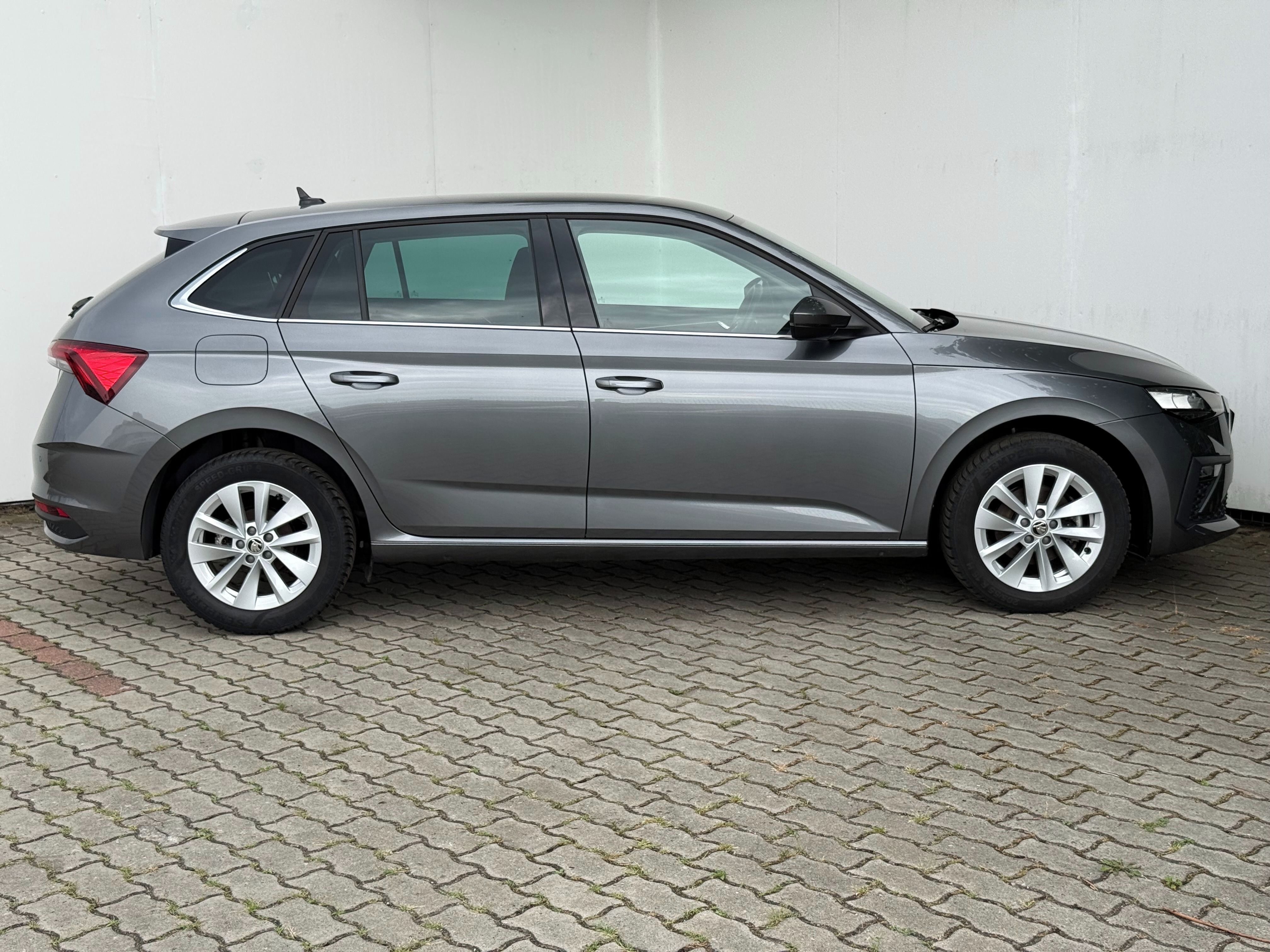 Škoda Scala, 1,0 TSI / 85 kW Top Selection - fotka 4