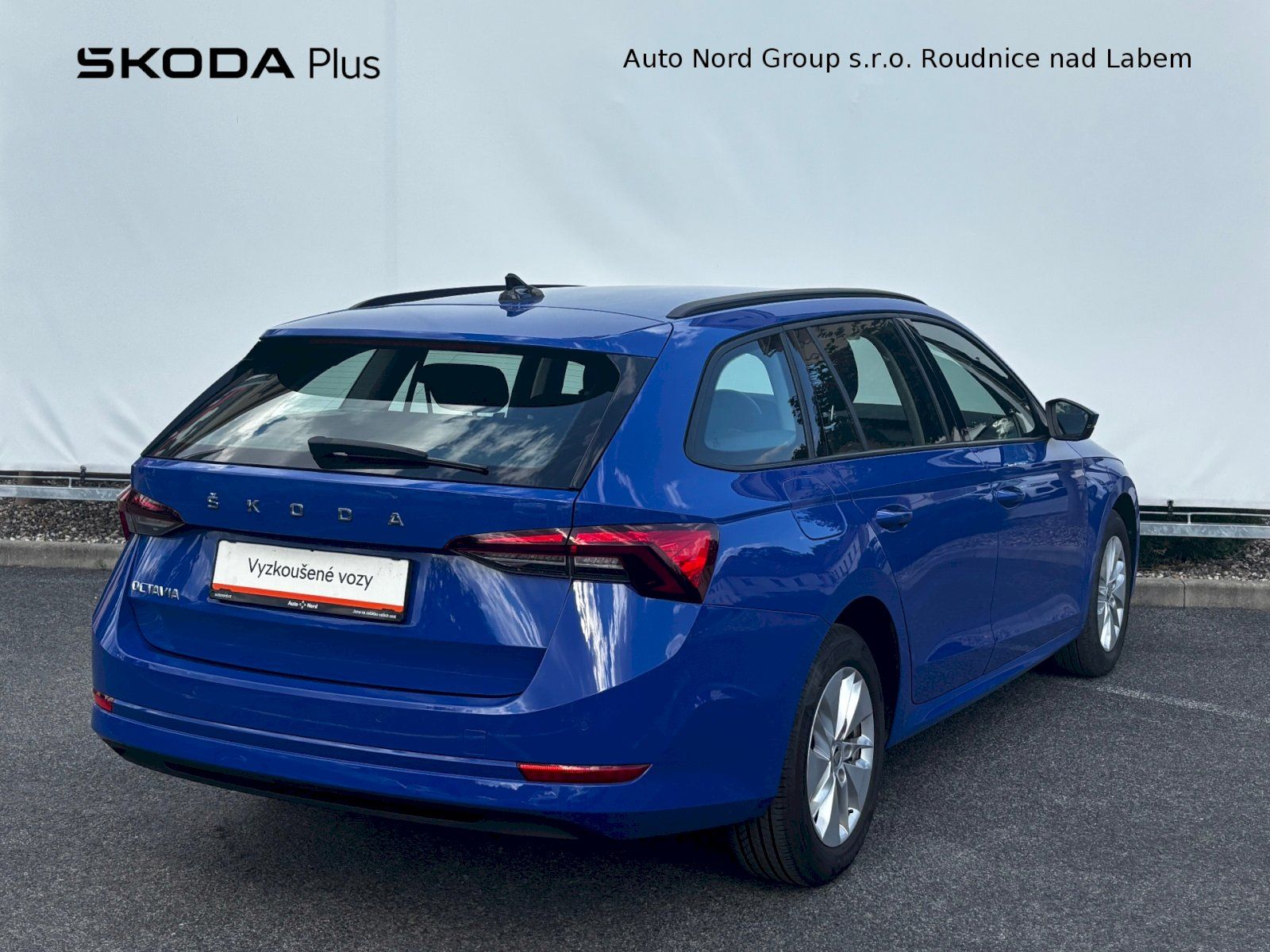 Škoda Octavia, 2.0 TDI 110kW Ambition Combi - fotka 2