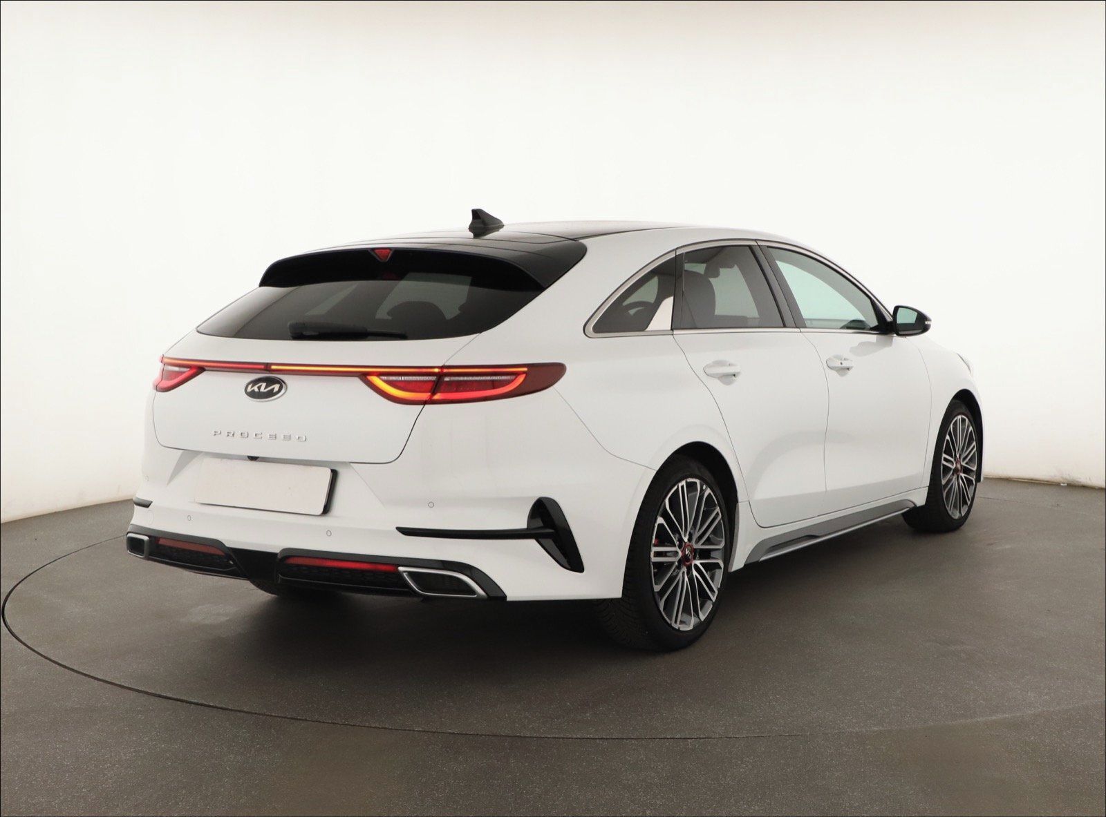 Kia ProCeed, 1.4 T-GDI, Serv.kniha, Navi - fotka 5
