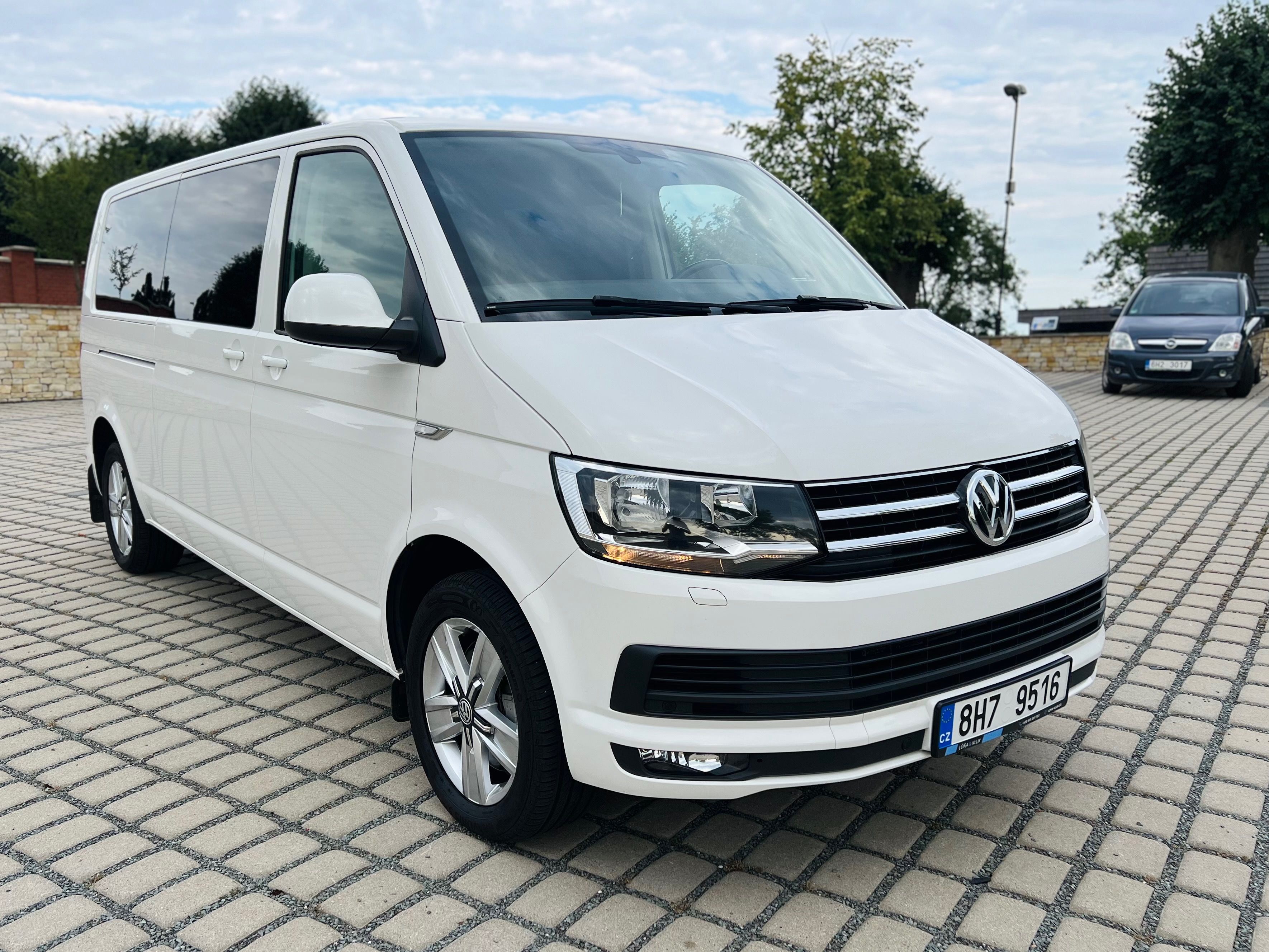 Volkswagen Multivan, LONG T6, DSG, COMFORTLINE - fotka 3