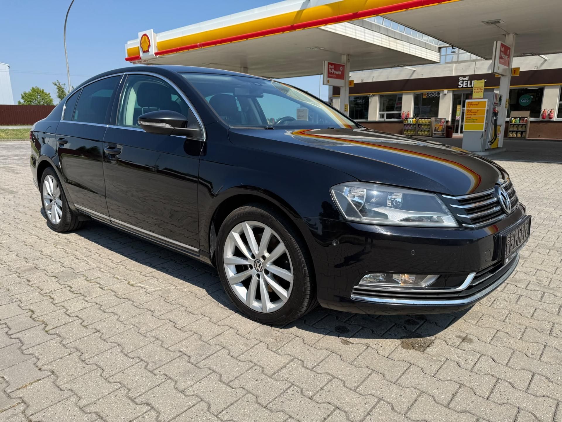 Volkswagen Passat, 2,0 TDI DSG Highline BMT - fotka 4
