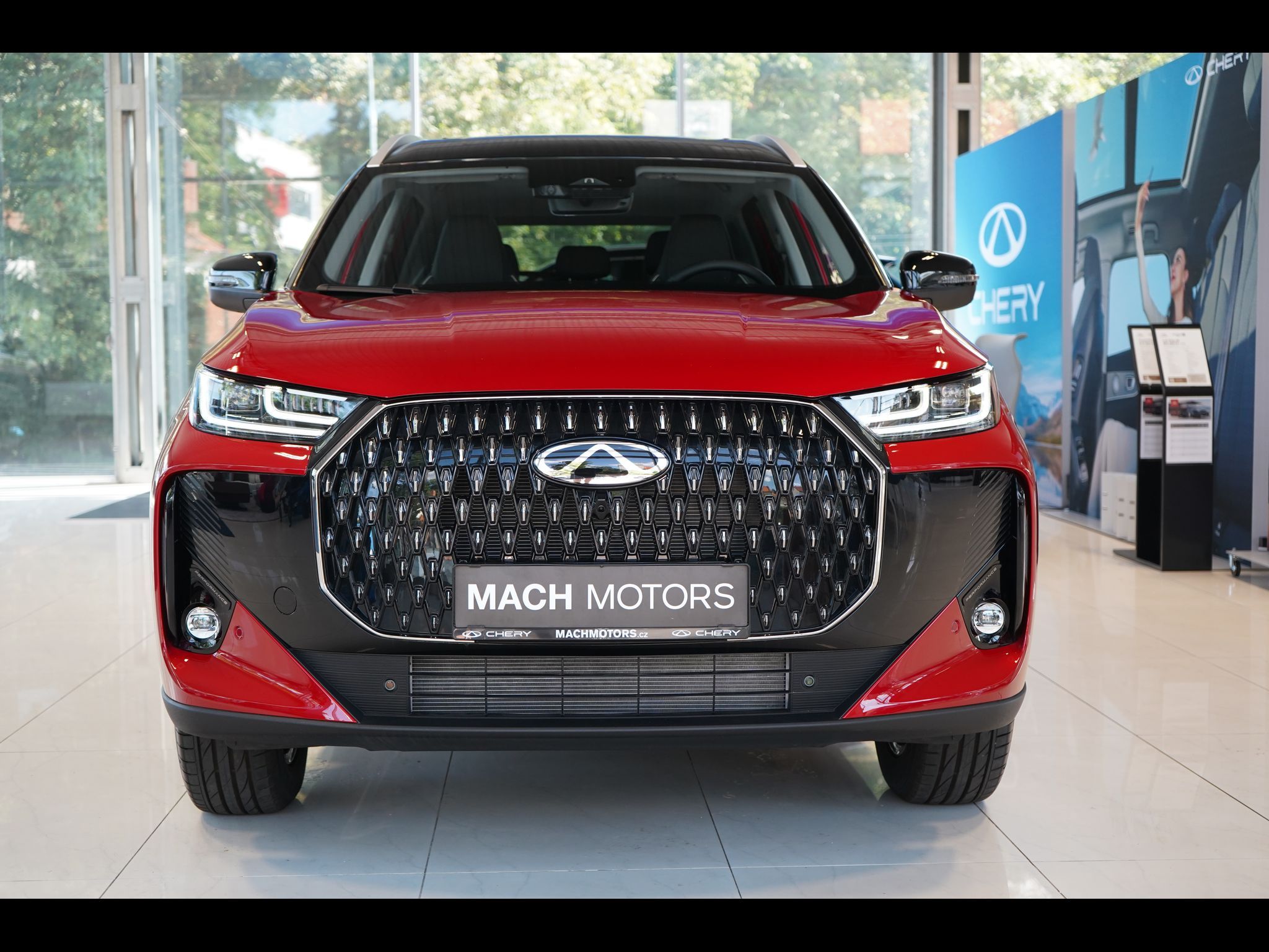 Chery Tiggo 7, UNIQUE 1.5 TGDI HEV - fotka 2