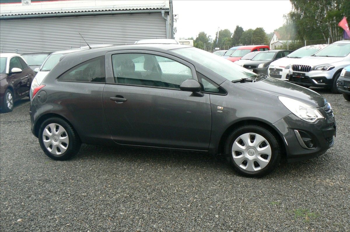 Opel Corsa, 1,2 SATELLITE 3 dveř. - fotka 6