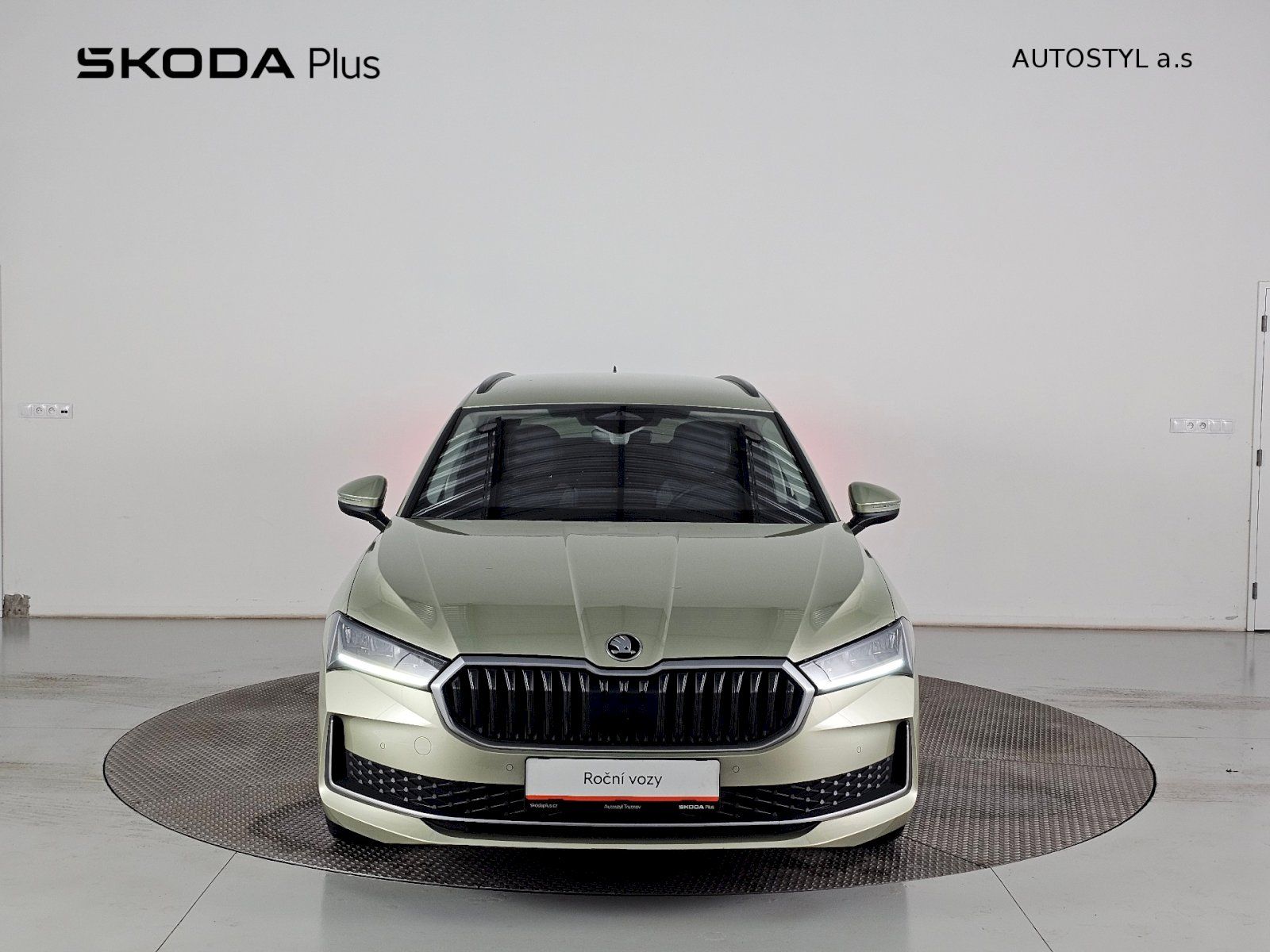 Škoda Superb, COMBI 1.5TSi SELECTION CITY TA - fotka 4