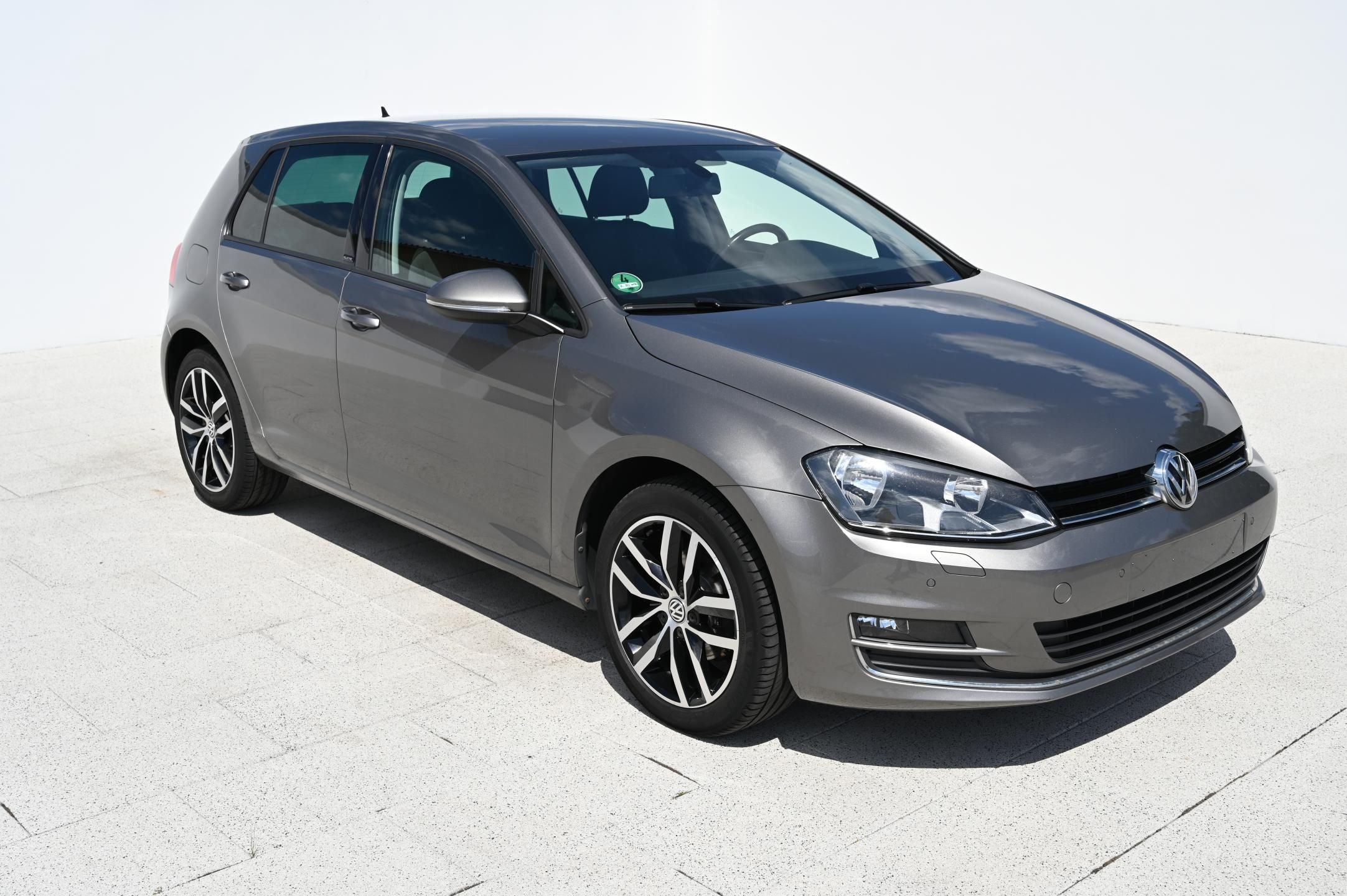 Volkswagen Golf, 1.2TSI 81KW BMT Allstar 11/16 - fotka 3