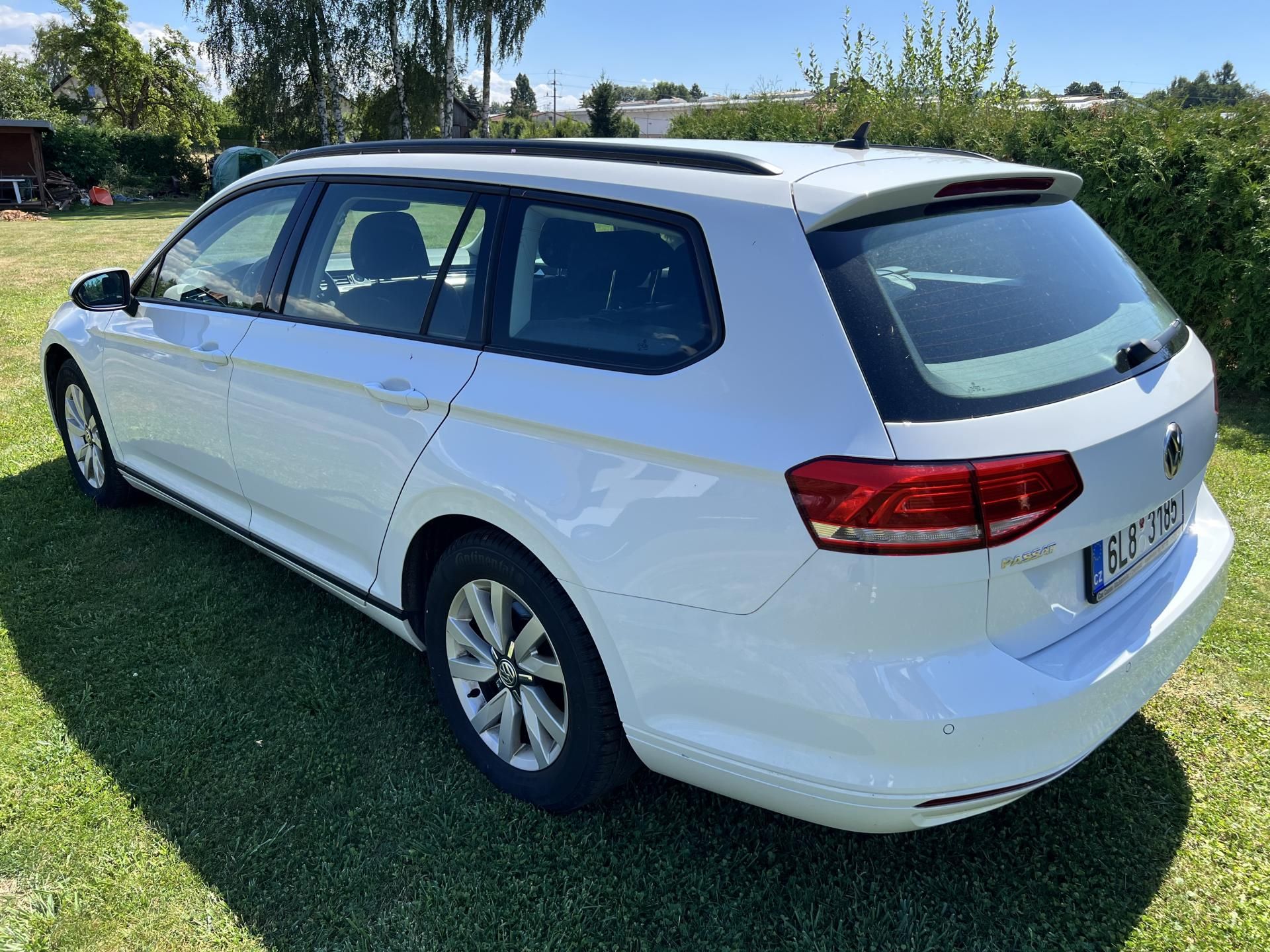 Volkswagen Passat, 1.4TSI 92KW,NAVI,LED,ALU - fotka 5