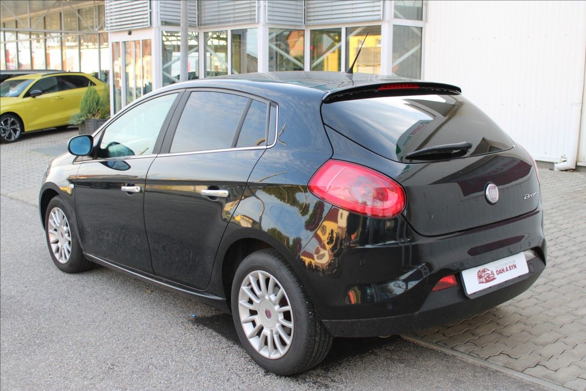 Fiat Bravo, 1,4 16V Turbo 120k Emotion - fotka 4