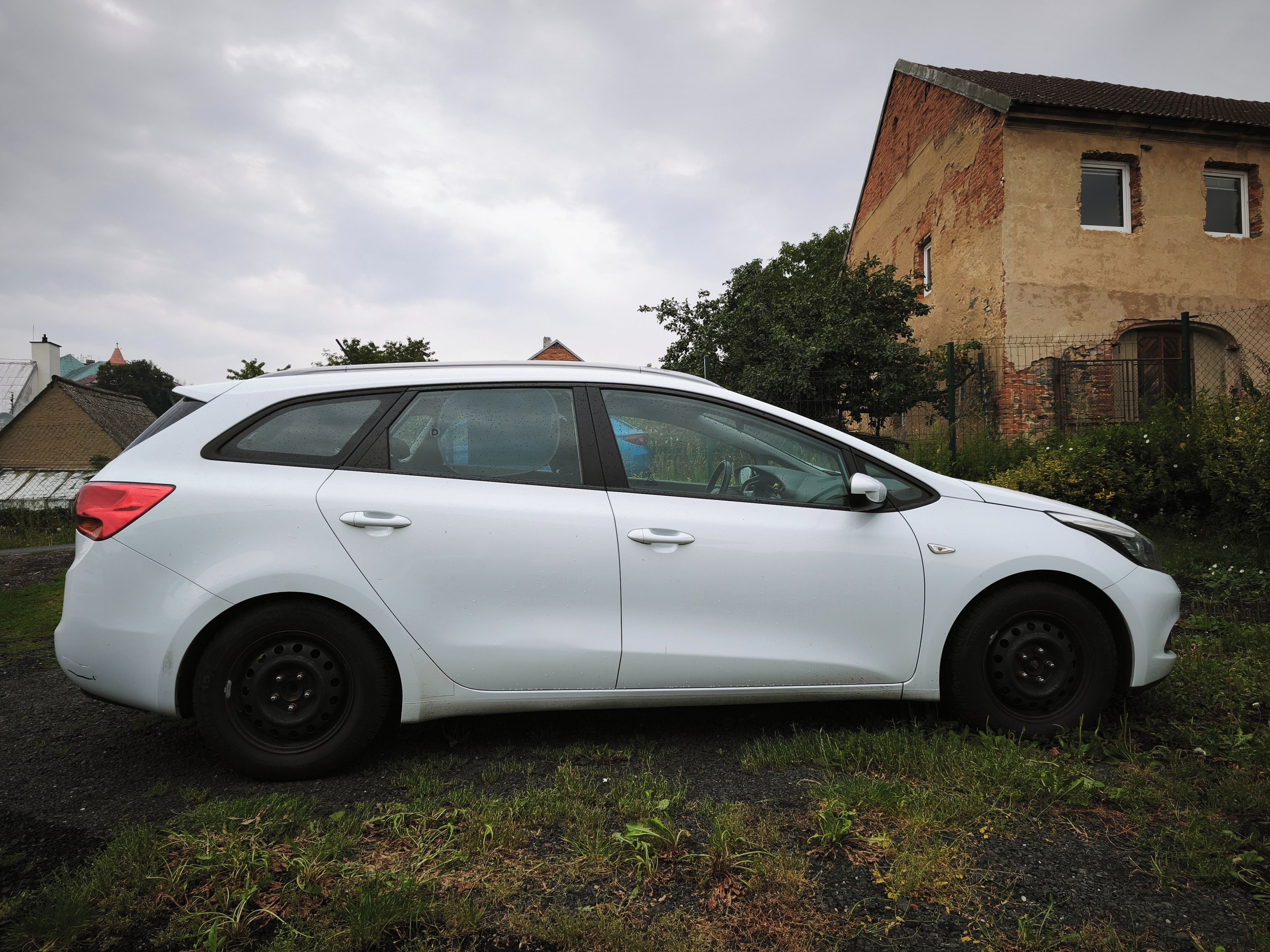 Kia Cee´d, 1.4 CVVT, 73 kW - fotka 2