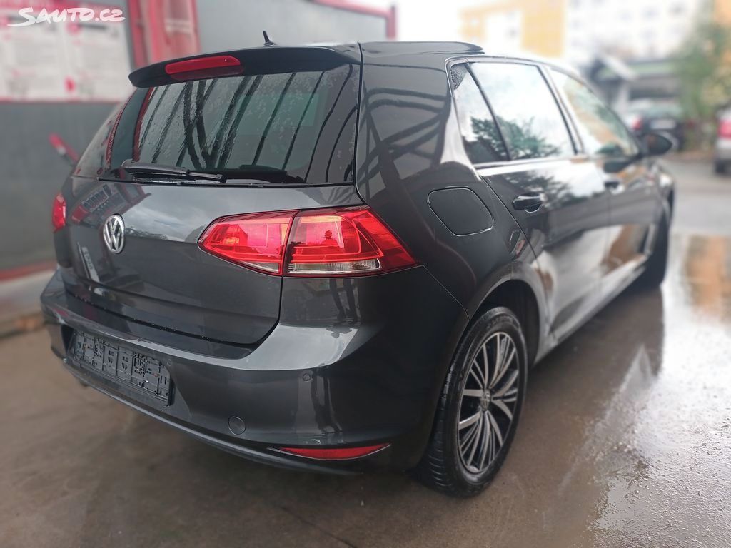 Volkswagen Golf, 1.2i 81kw 6rych ALLSTAR 97tkm - fotka 6