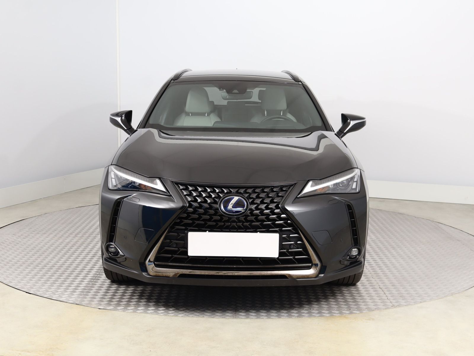 Lexus UX 250h, 250h E-Four, 4X4, Automat, ČR - fotka 2