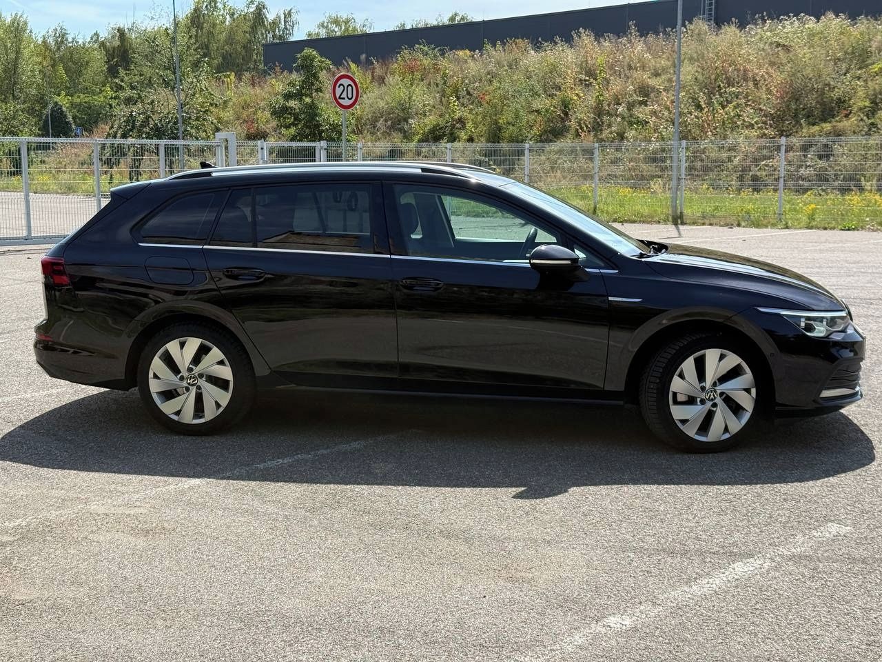 Volkswagen Golf, 2.0tdi, AT, 110kW, top stav - fotka 6
