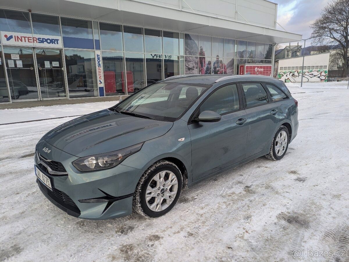 Kia Cee´d, Kia Ceed 2023 1.5 T-GDI automa - fotka 3