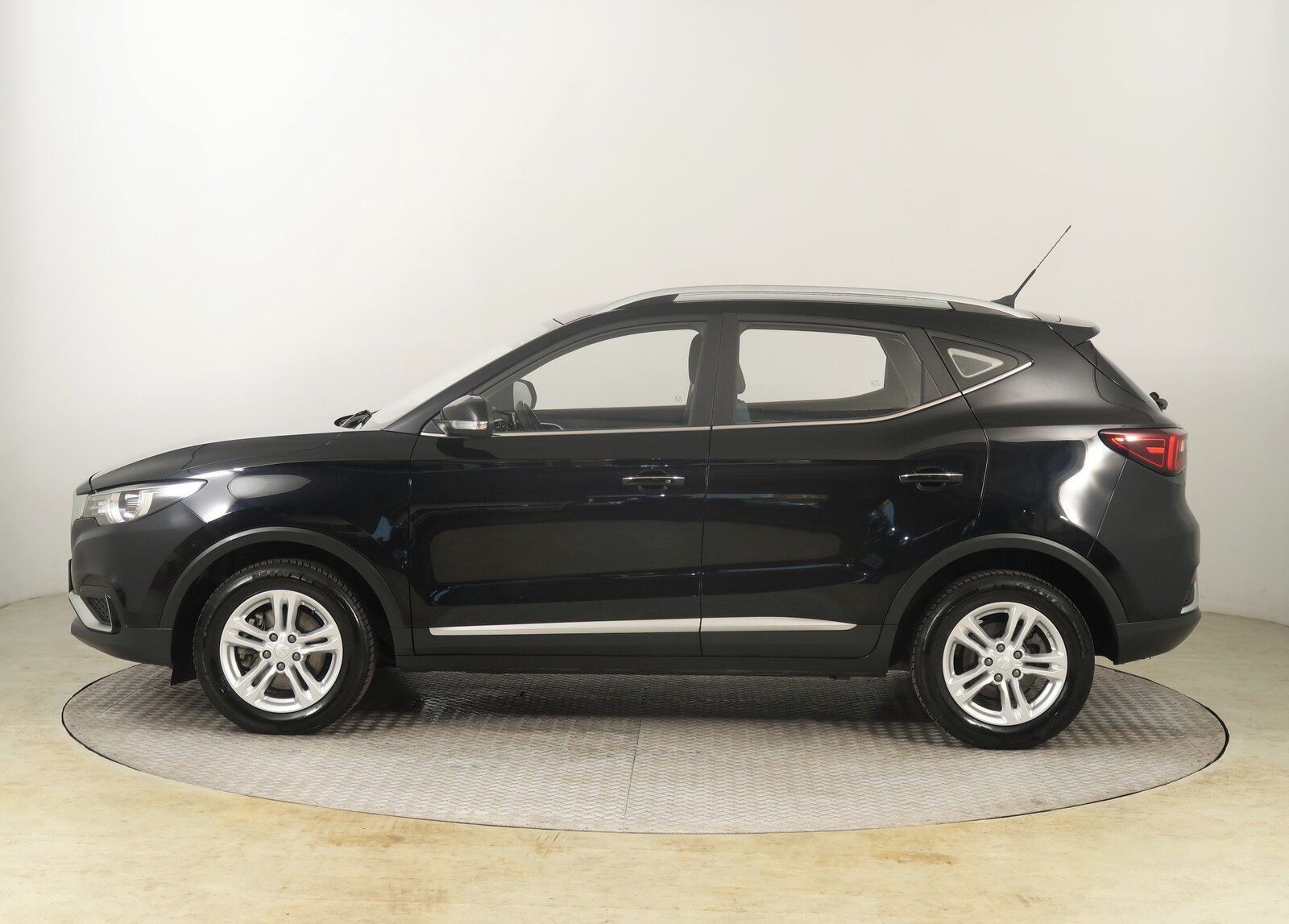 MG ZS, EV 42.5 kWh, SoH 88%, Automat - fotka 3