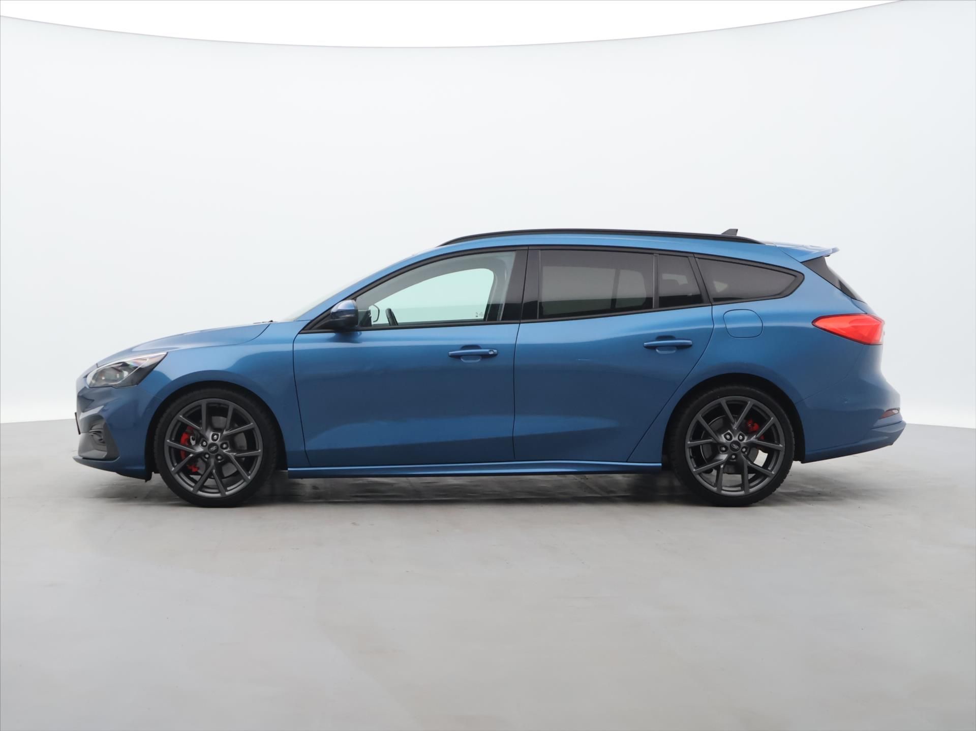 Ford Focus, 2,3 ST 206kW Panorama - fotka 4