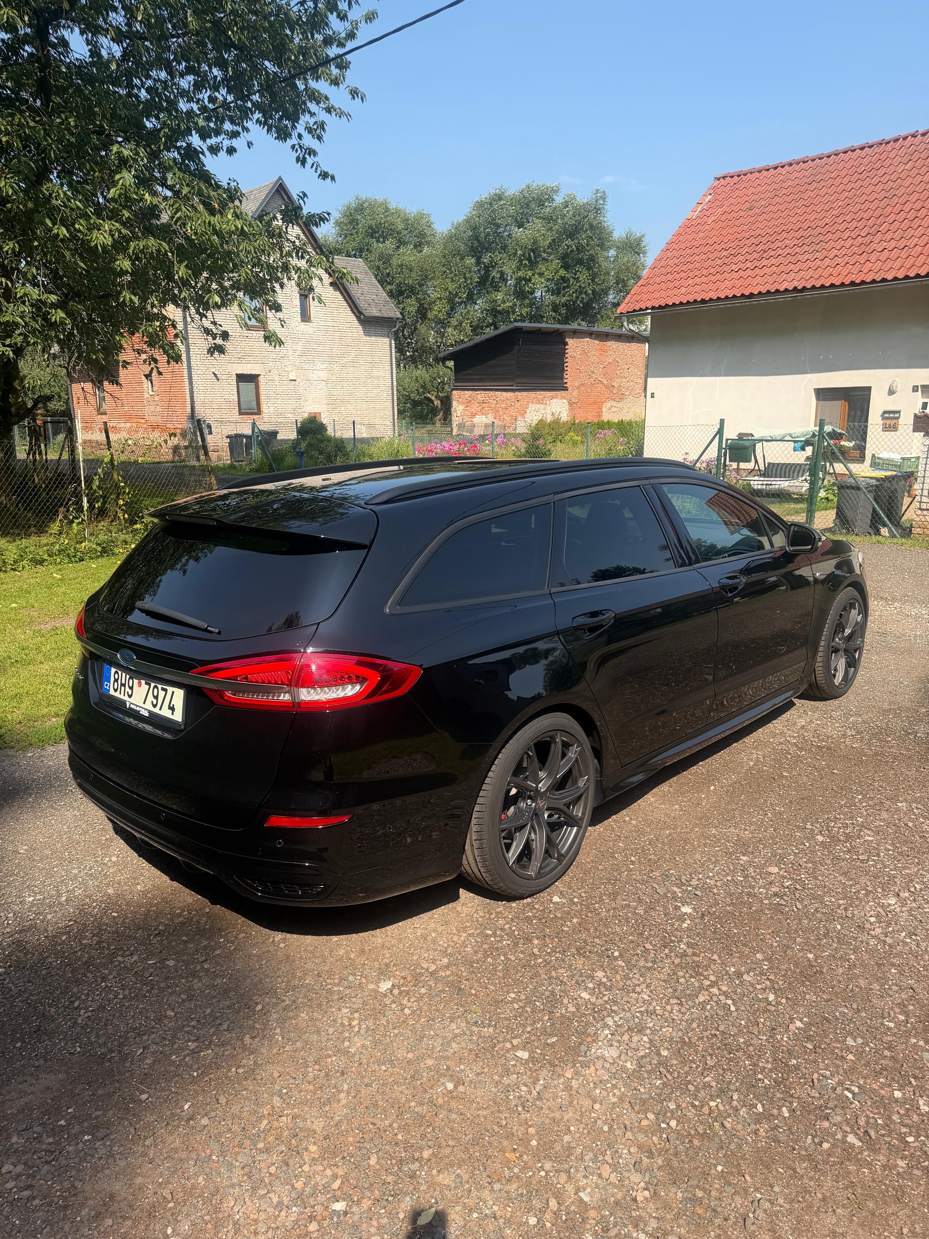 Ford Mondeo, 2.0 tdci - fotka 2