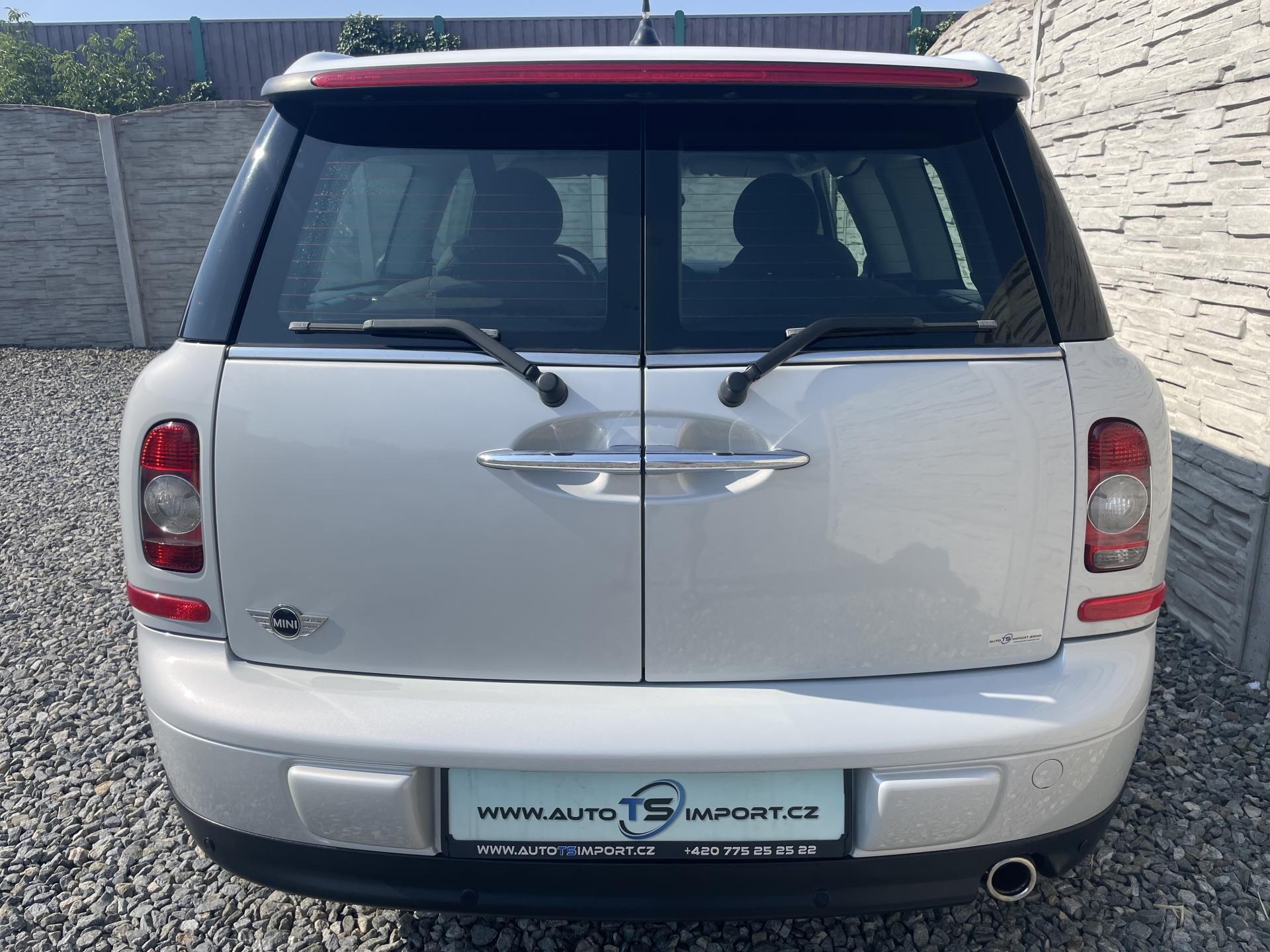 Mini Clubman, 1.4i 95PS CLUBMAN 154TKM TOP!! - fotka 4
