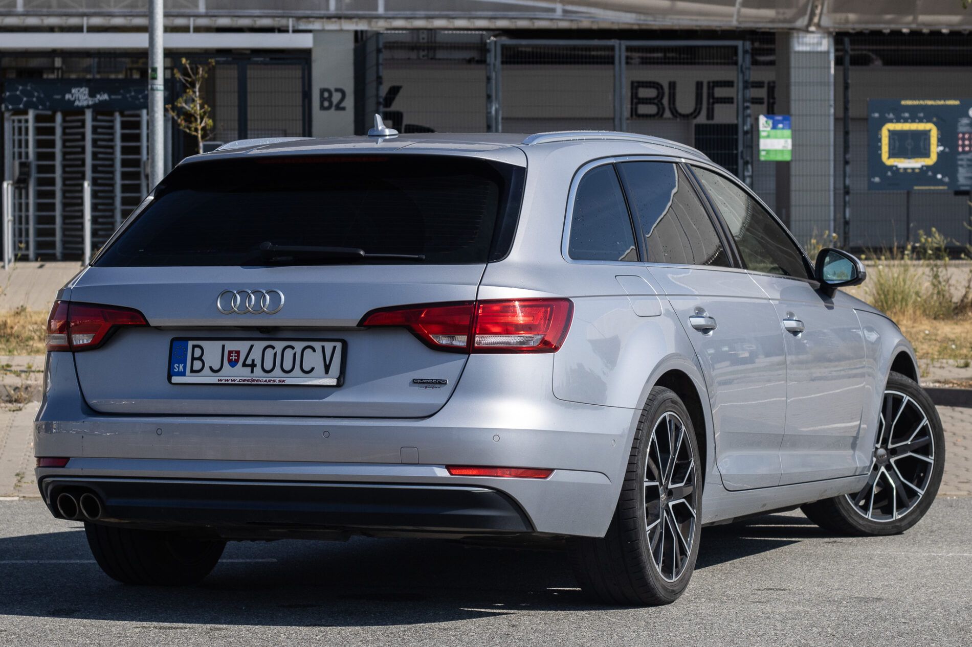 Audi A4 Avant - fotka 5