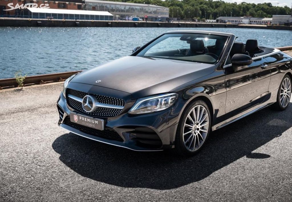 Mercedes-Benz Třídy C, 300 AMG 360kam Matrix Paměť