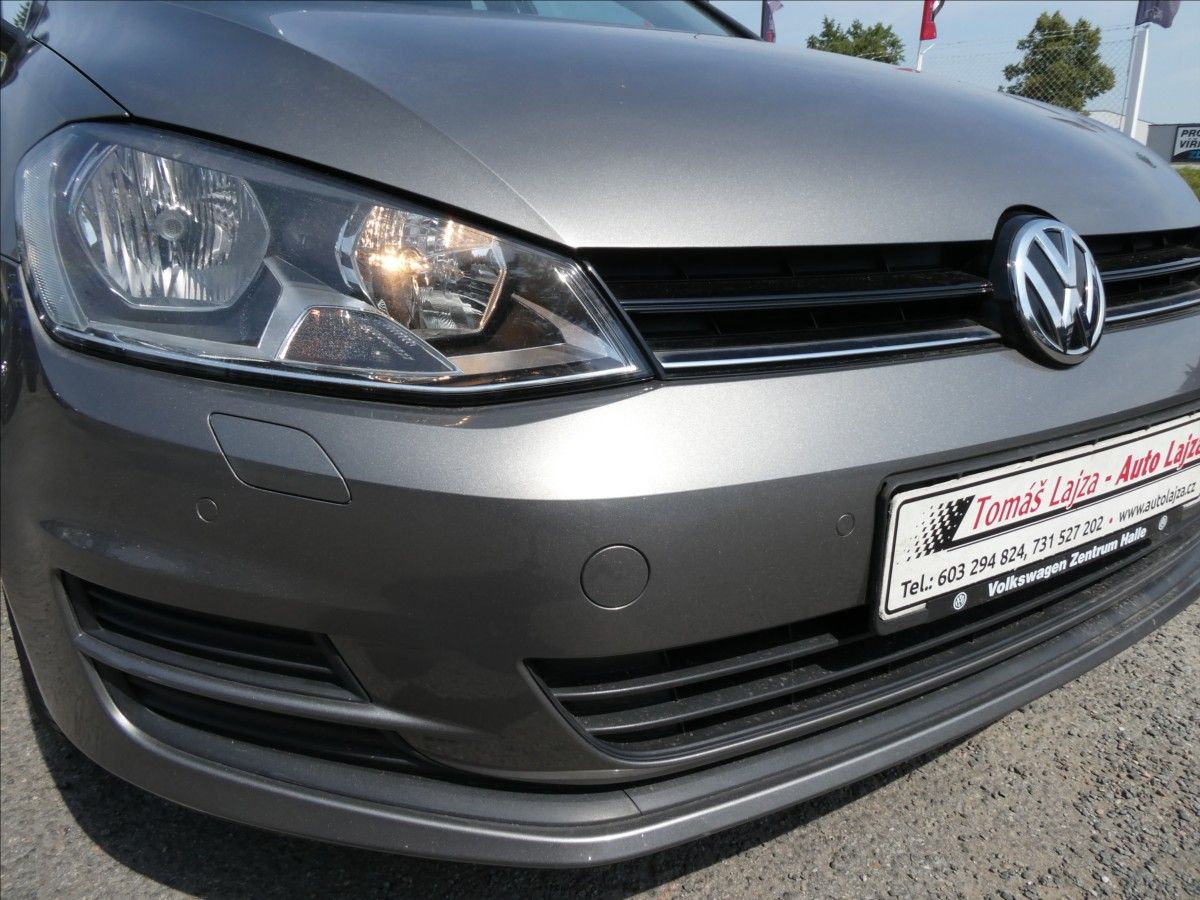 Volkswagen Golf, 1,2 TSi 81kW auto klima, závěs - fotka 3