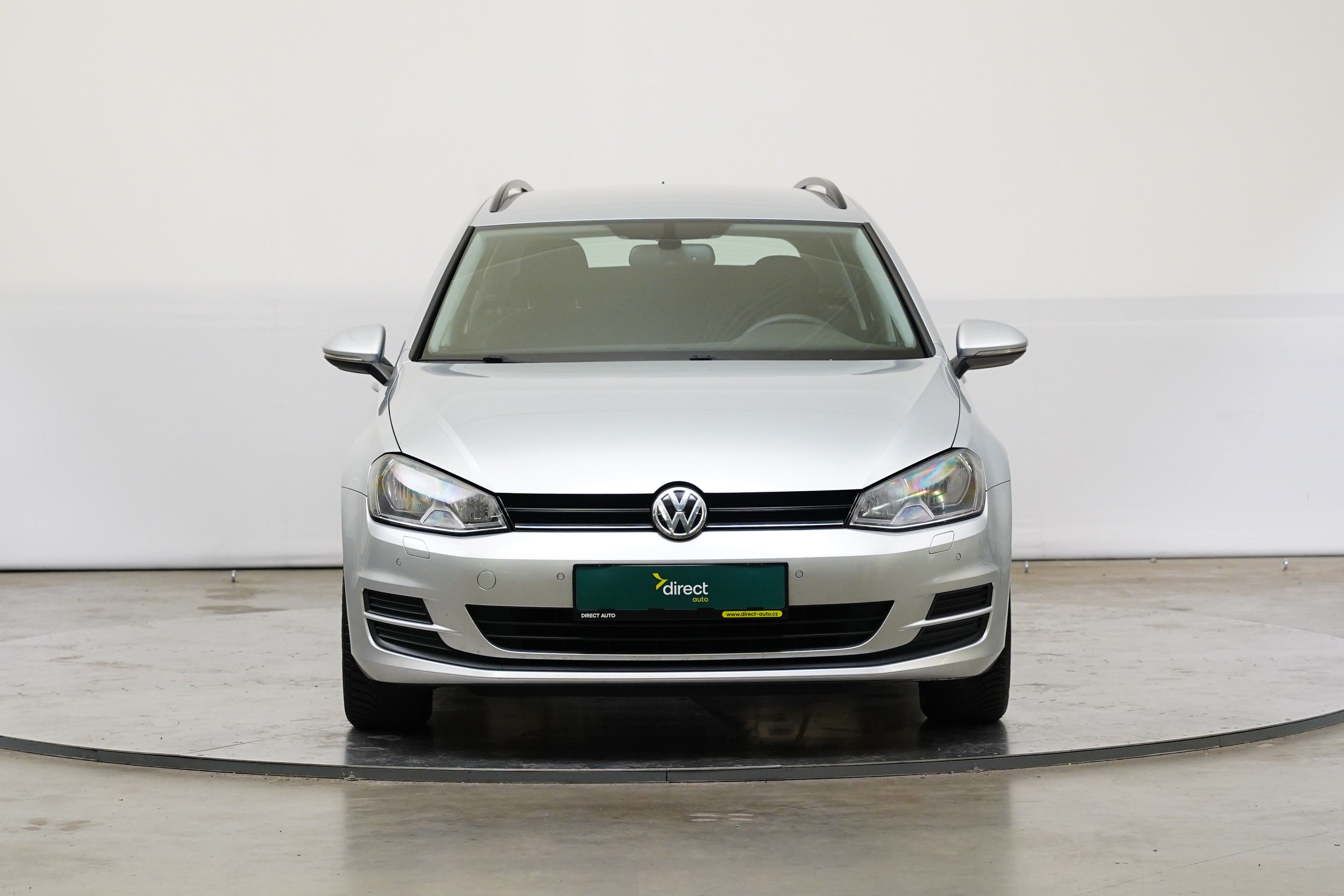 Volkswagen Golf, 1.2 TSI 63 kW Trendline - fotka 4